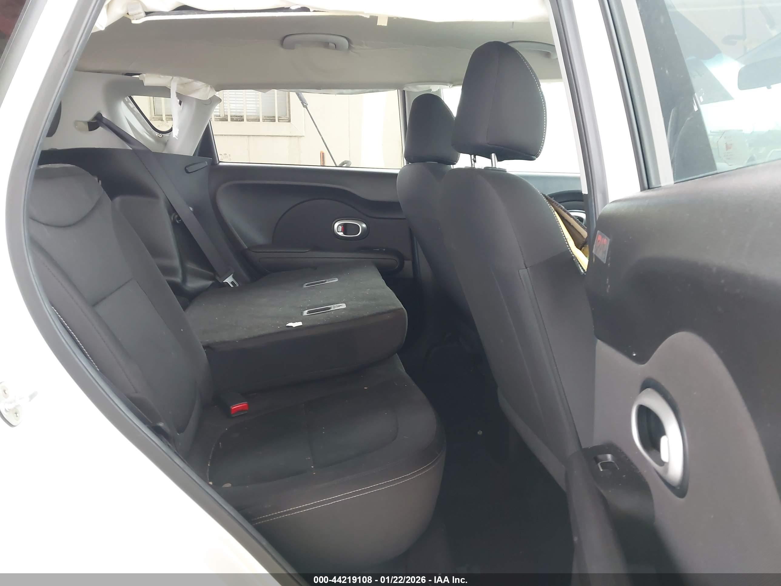 KIA SOUL image 8