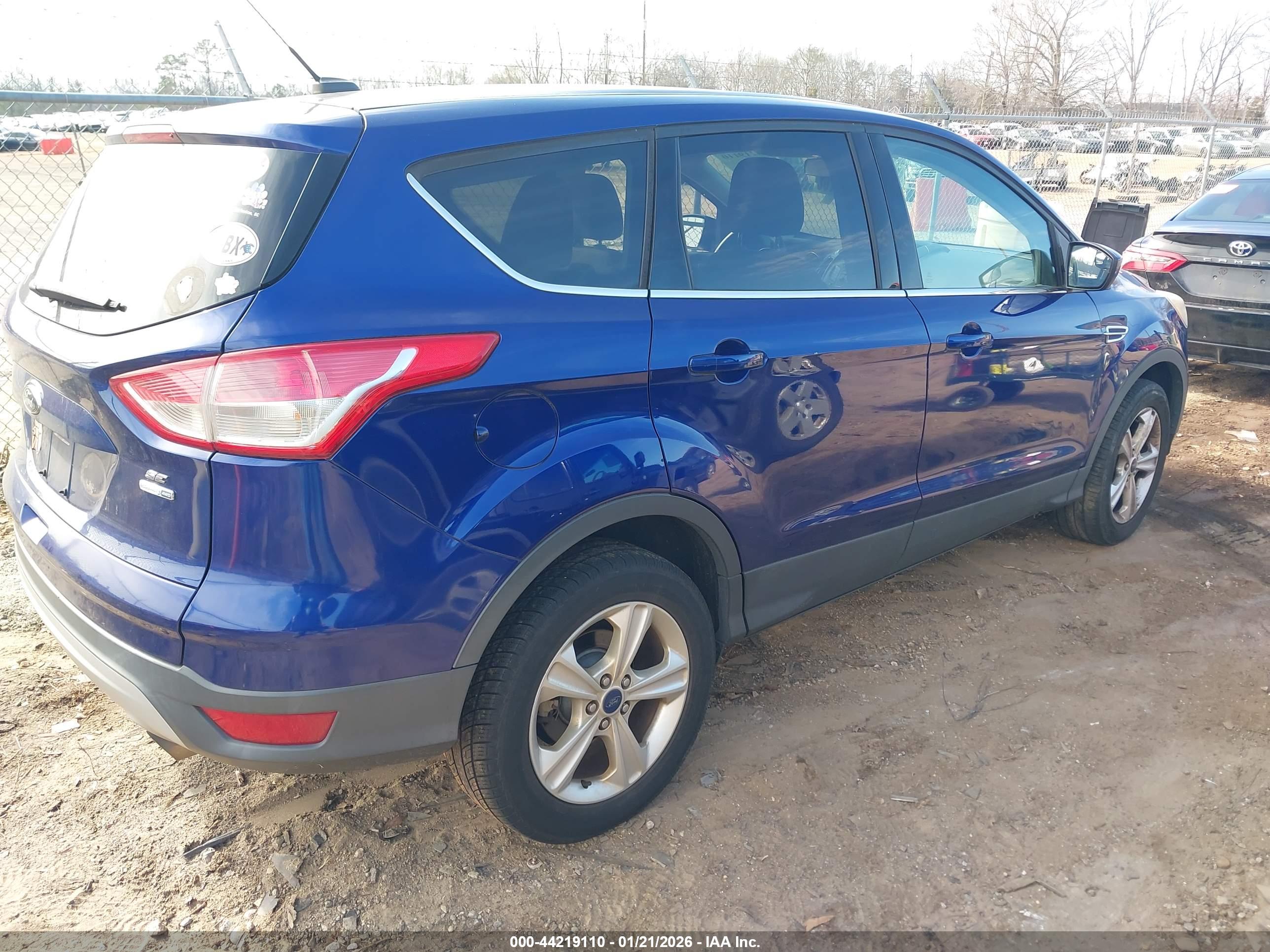 FORD ESCAPE image 4