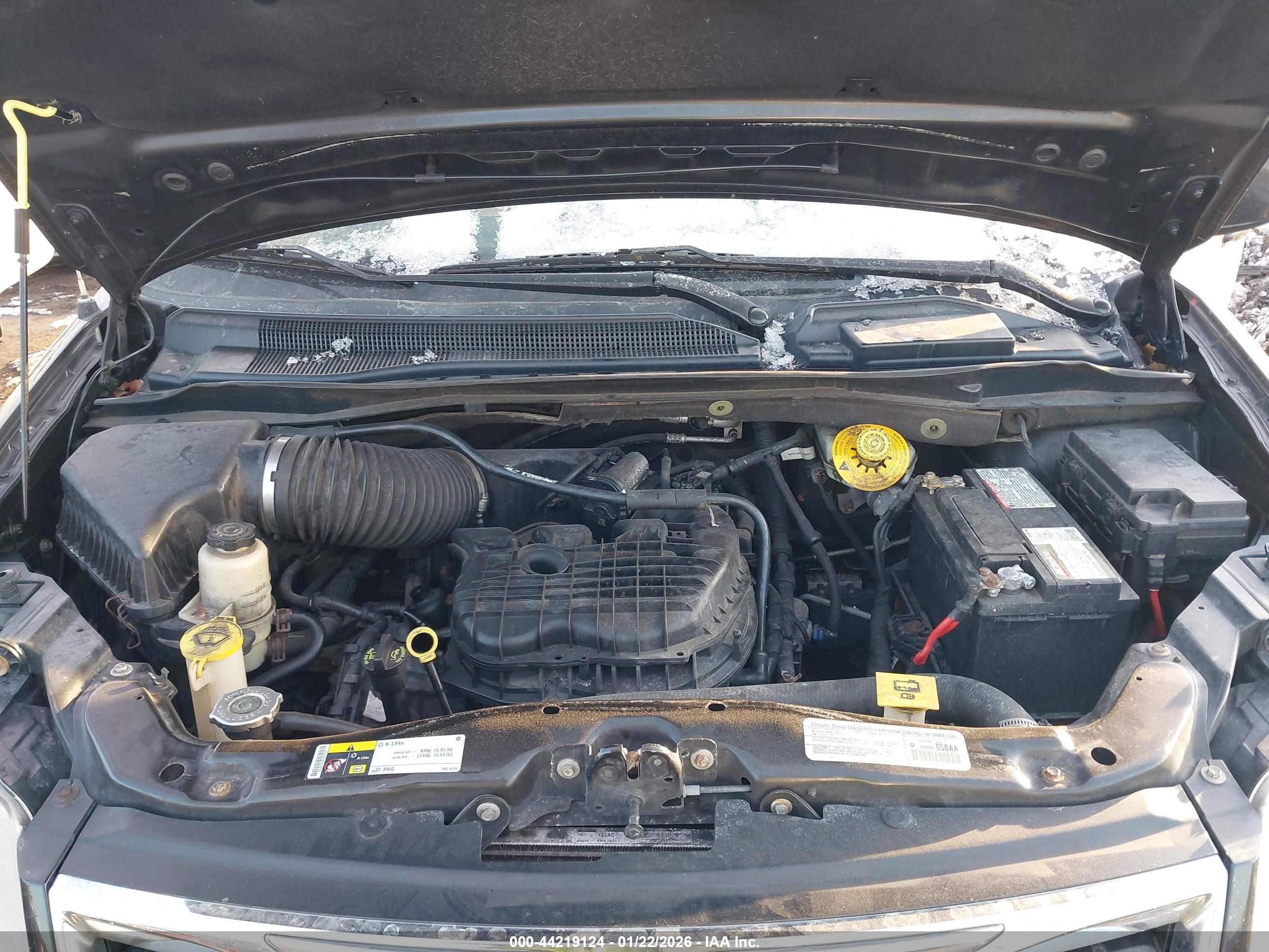 CHRYSLER TOWN image 10