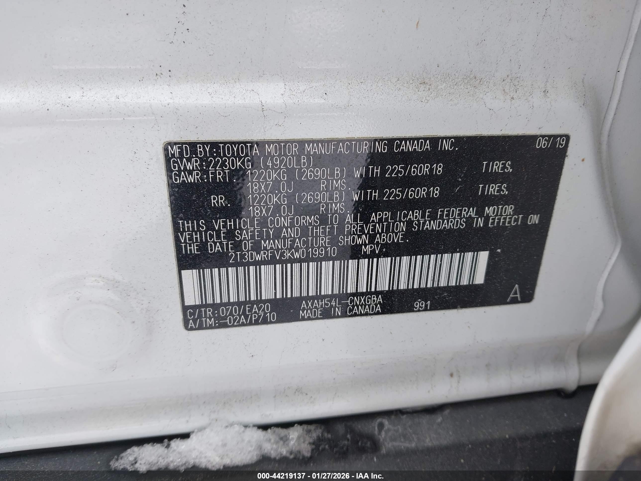 TOYOTA RAV4 image 9