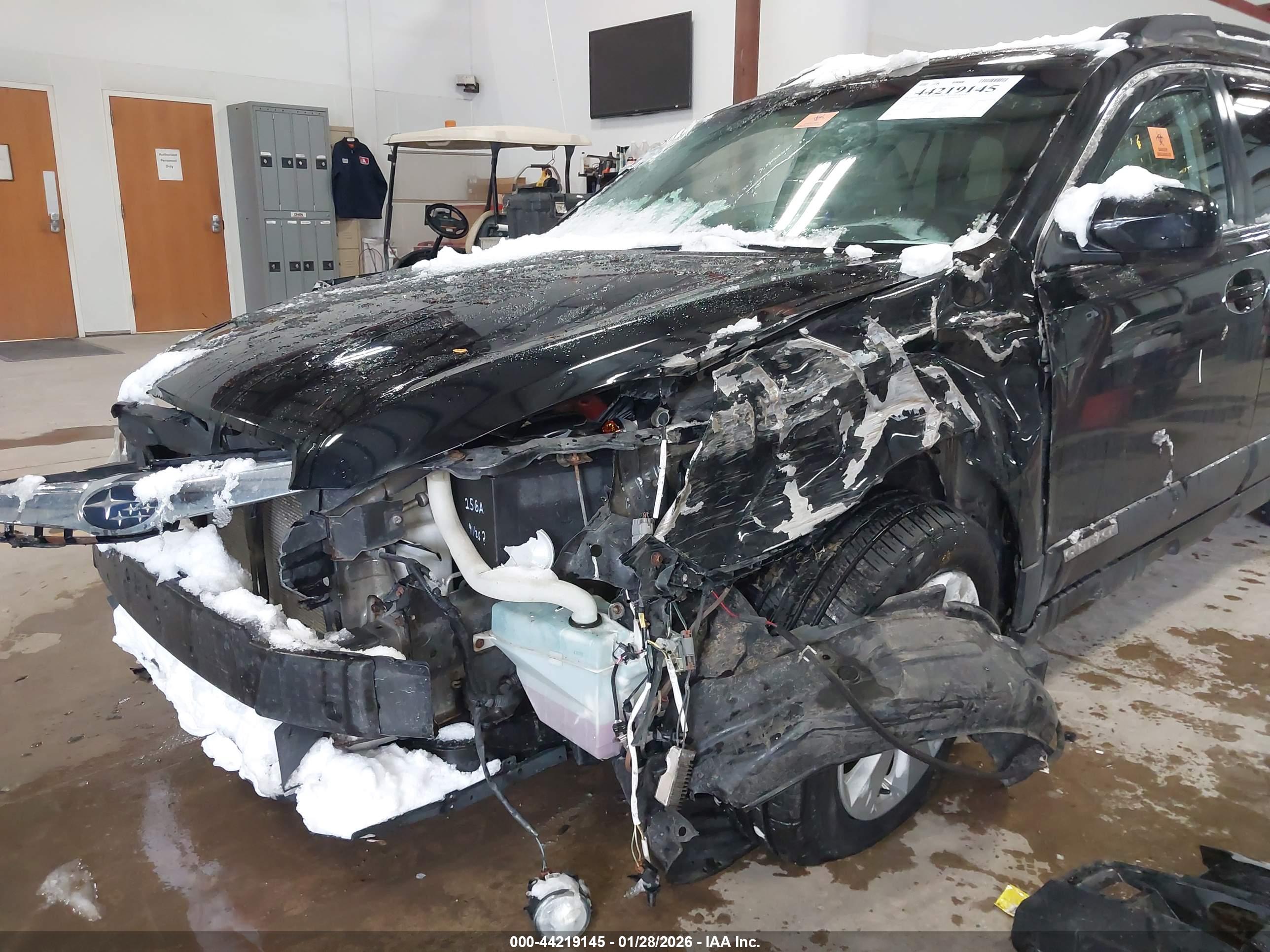 SUBARU OUTBACK image 6