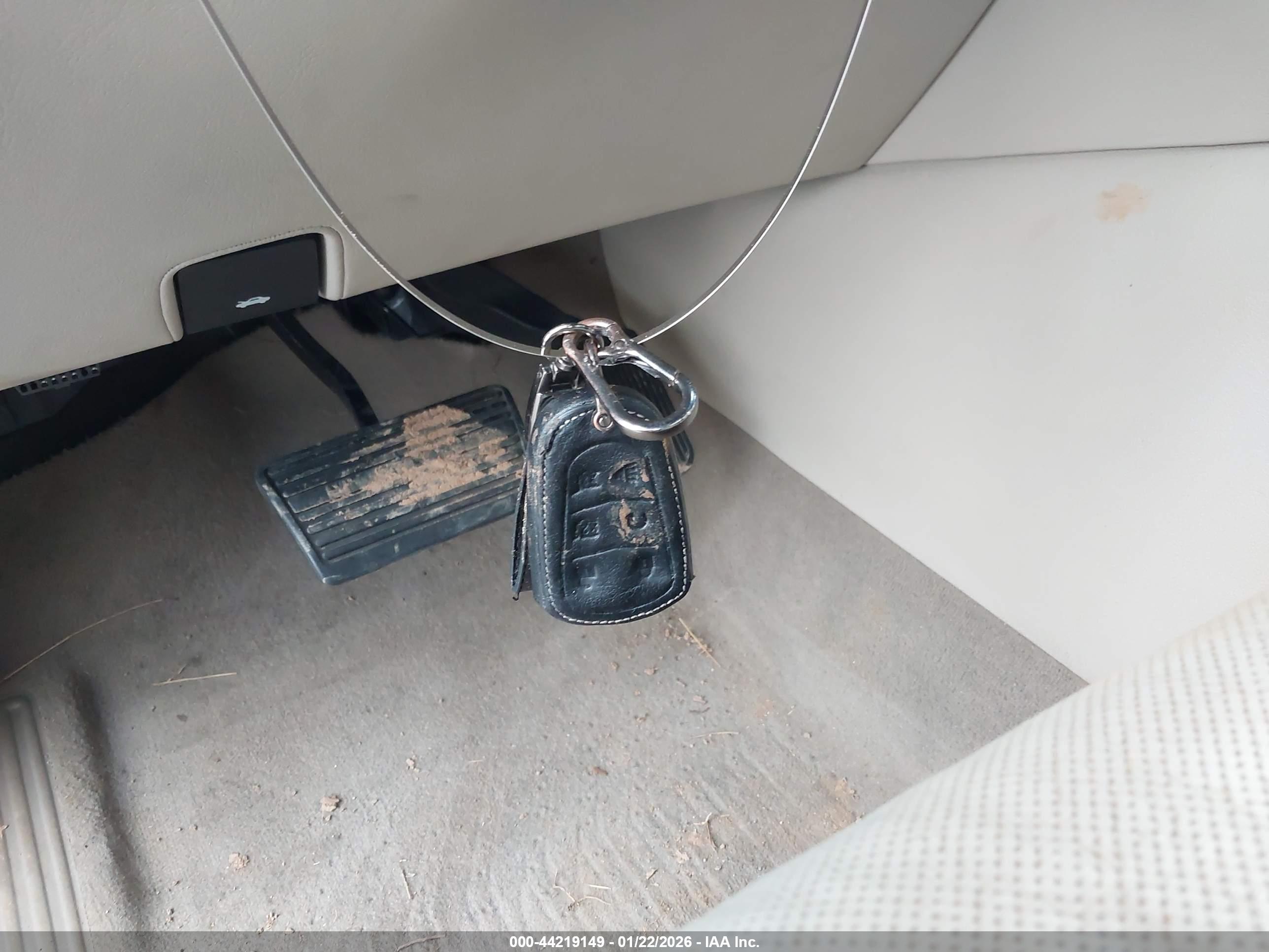 CADILLAC ESCALADE image 11