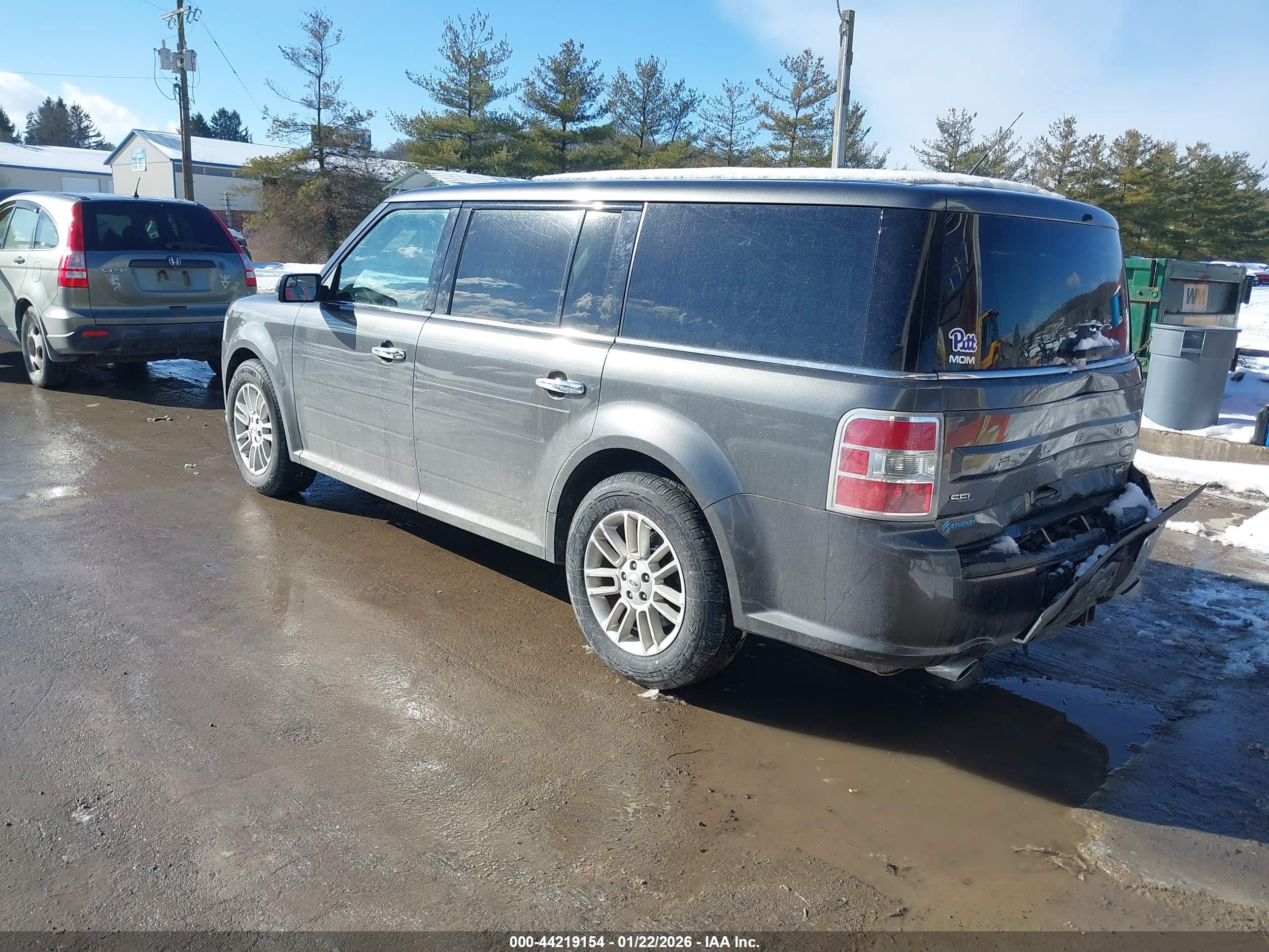 FORD FLEX image 3
