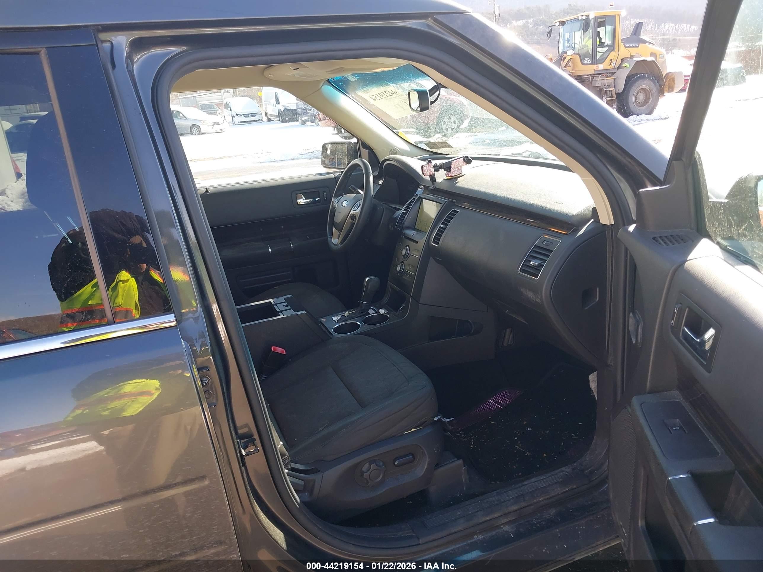 FORD FLEX image 5