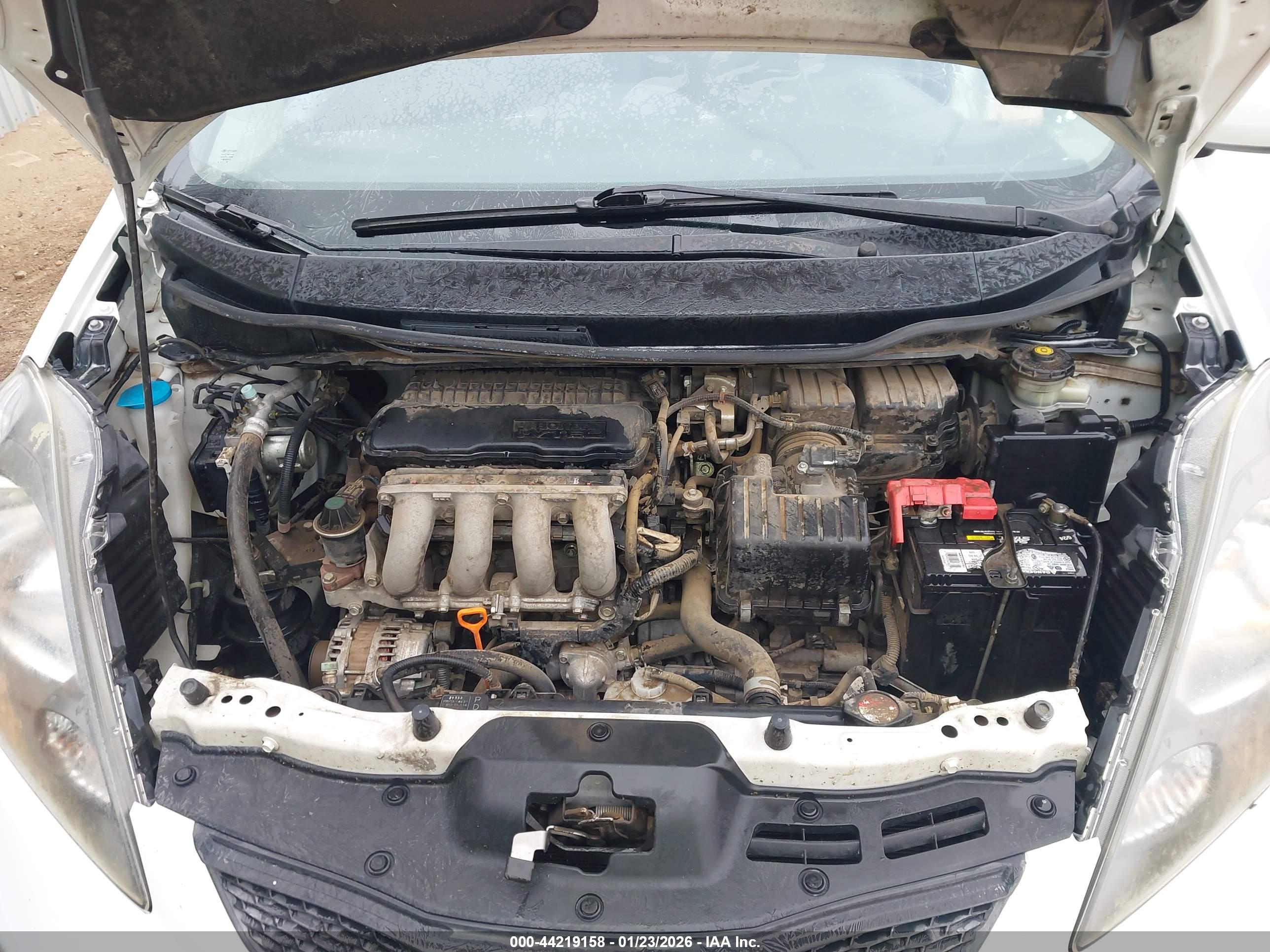 HONDA FIT image 10