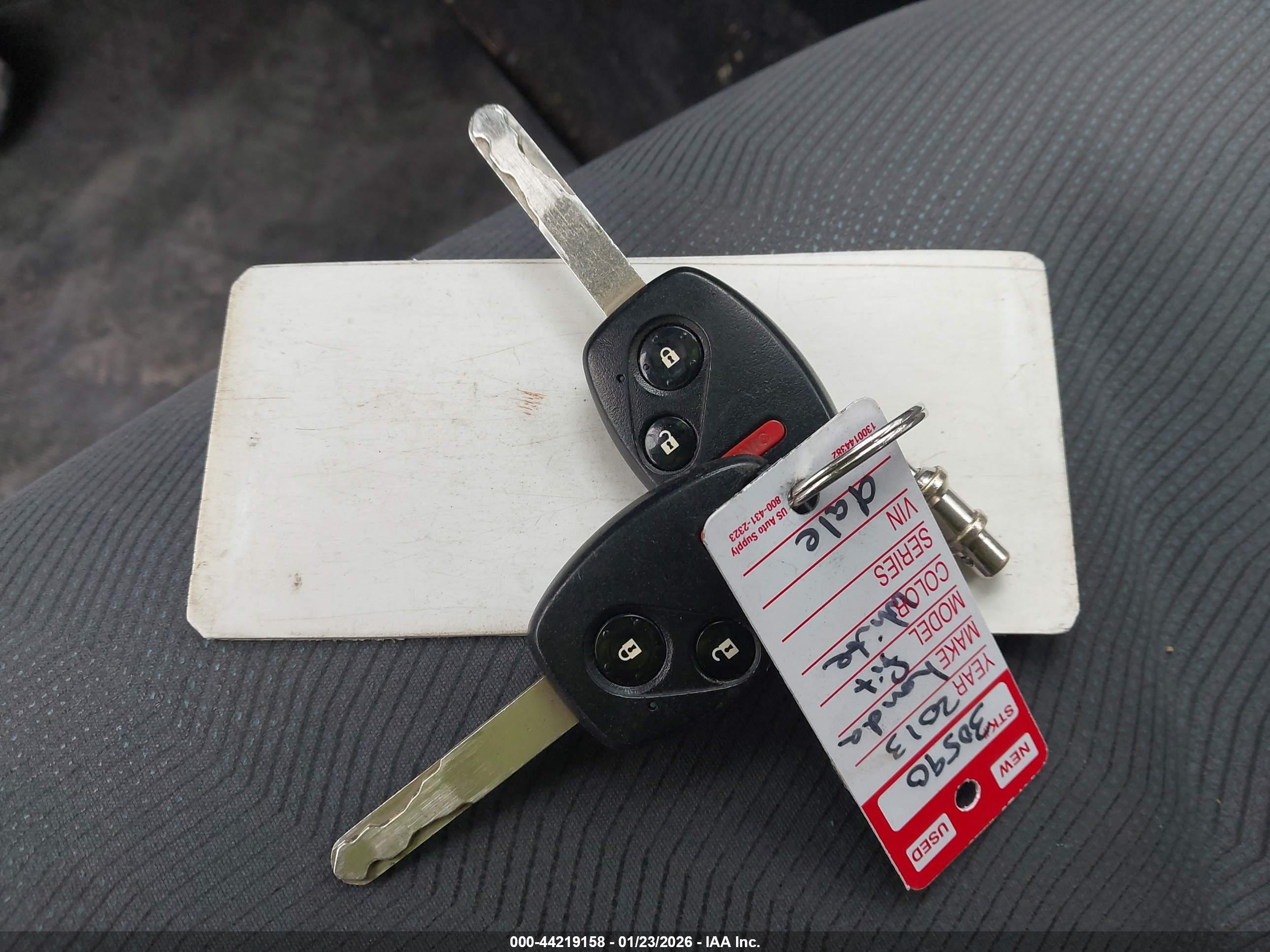 HONDA FIT image 11