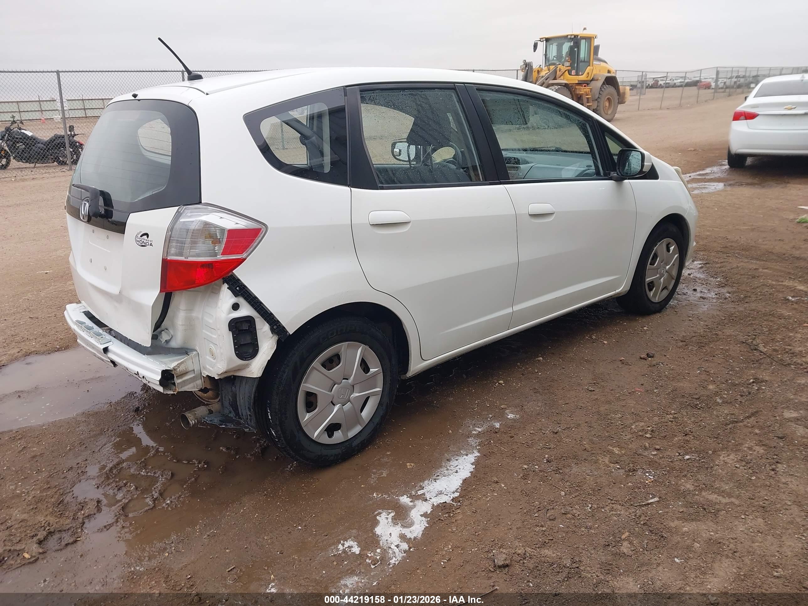HONDA FIT image 4