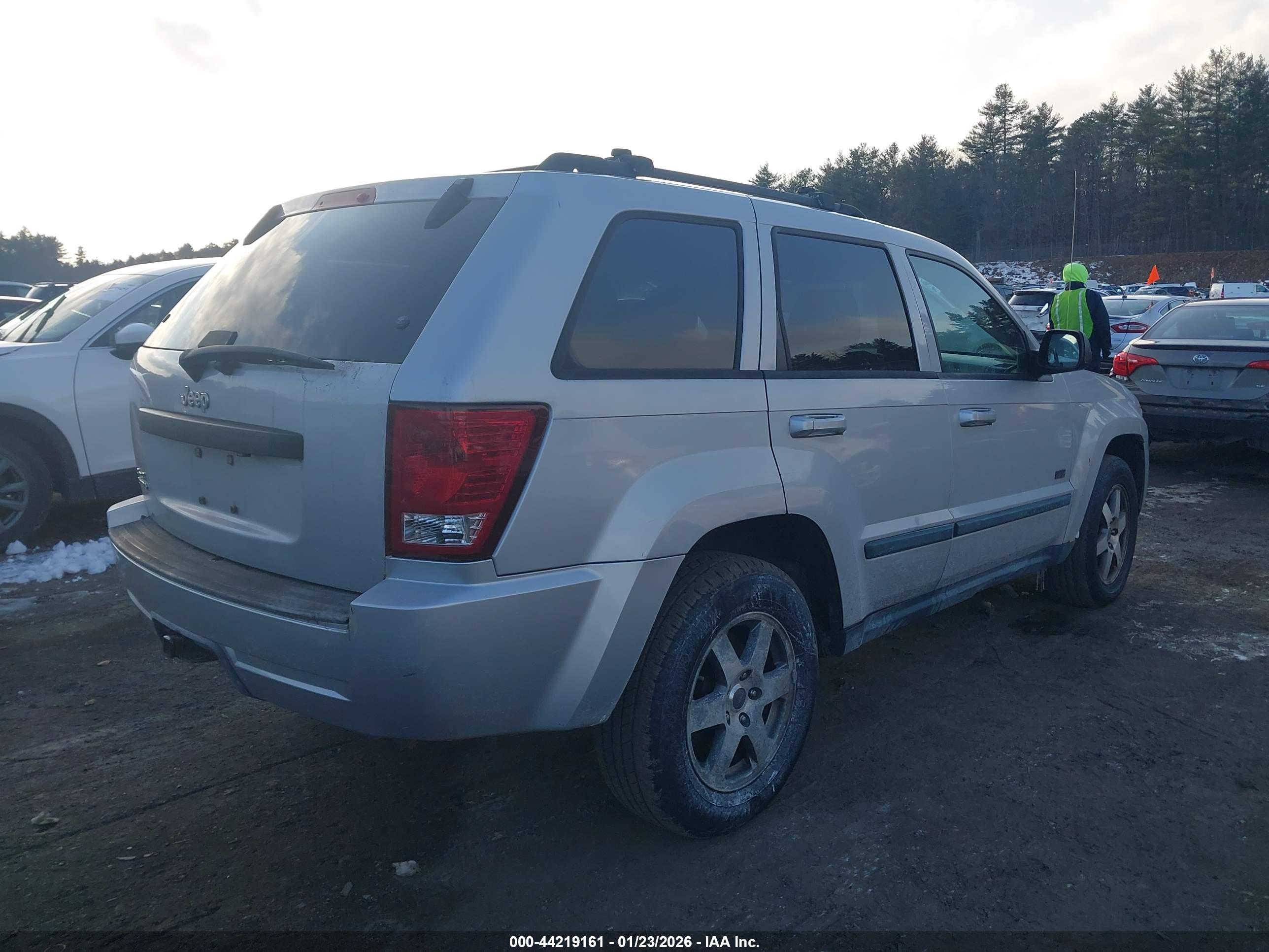JEEP GRAND image 4