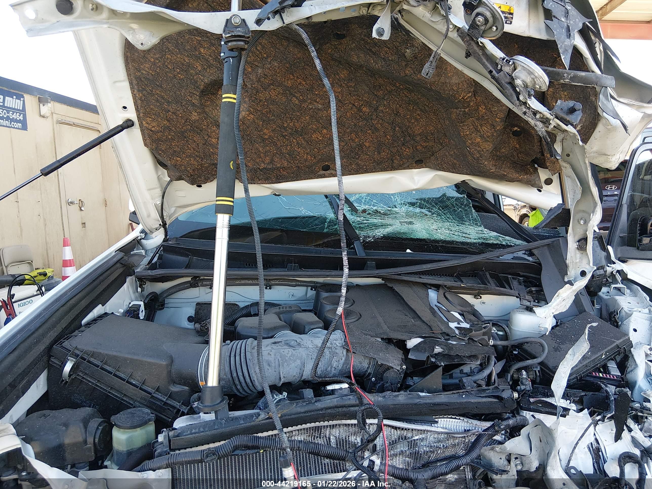 TOYOTA 4RUNNER image 10