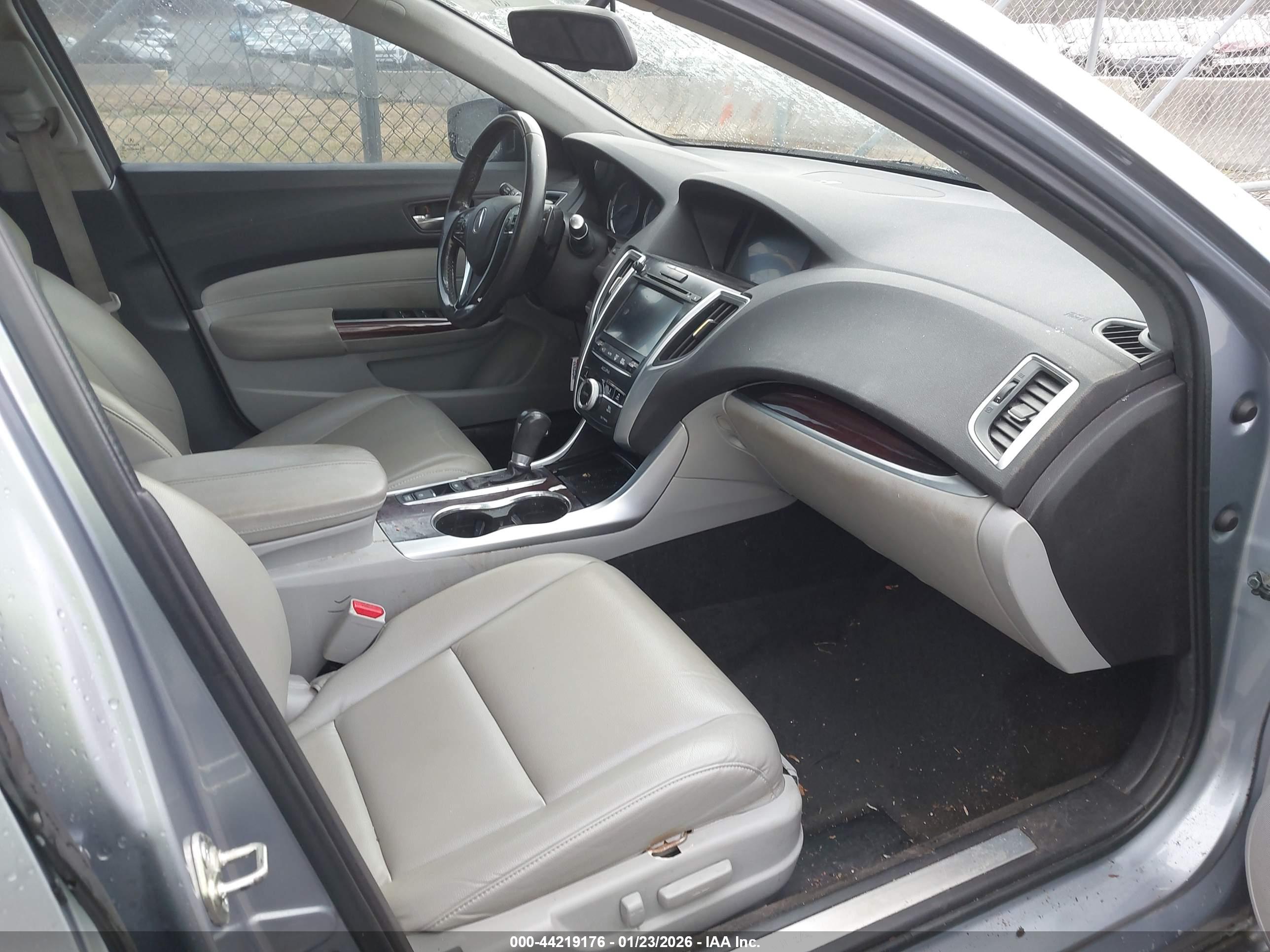 ACURA TLX image 5