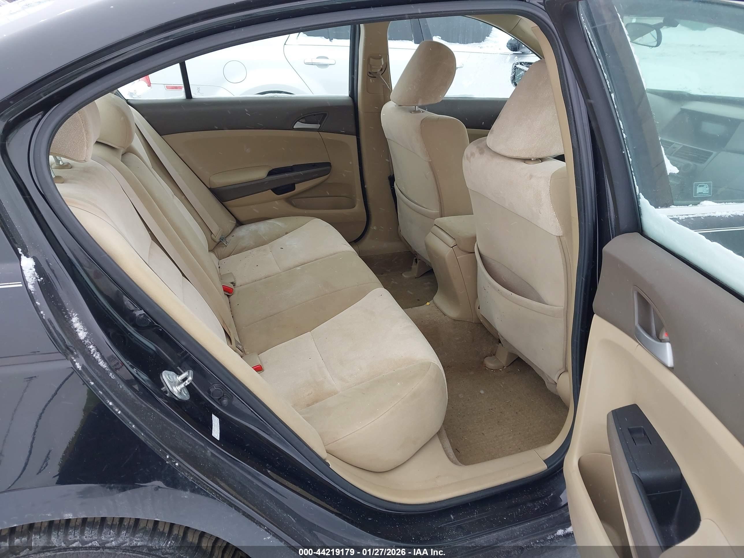 HONDA ACCORD image 8