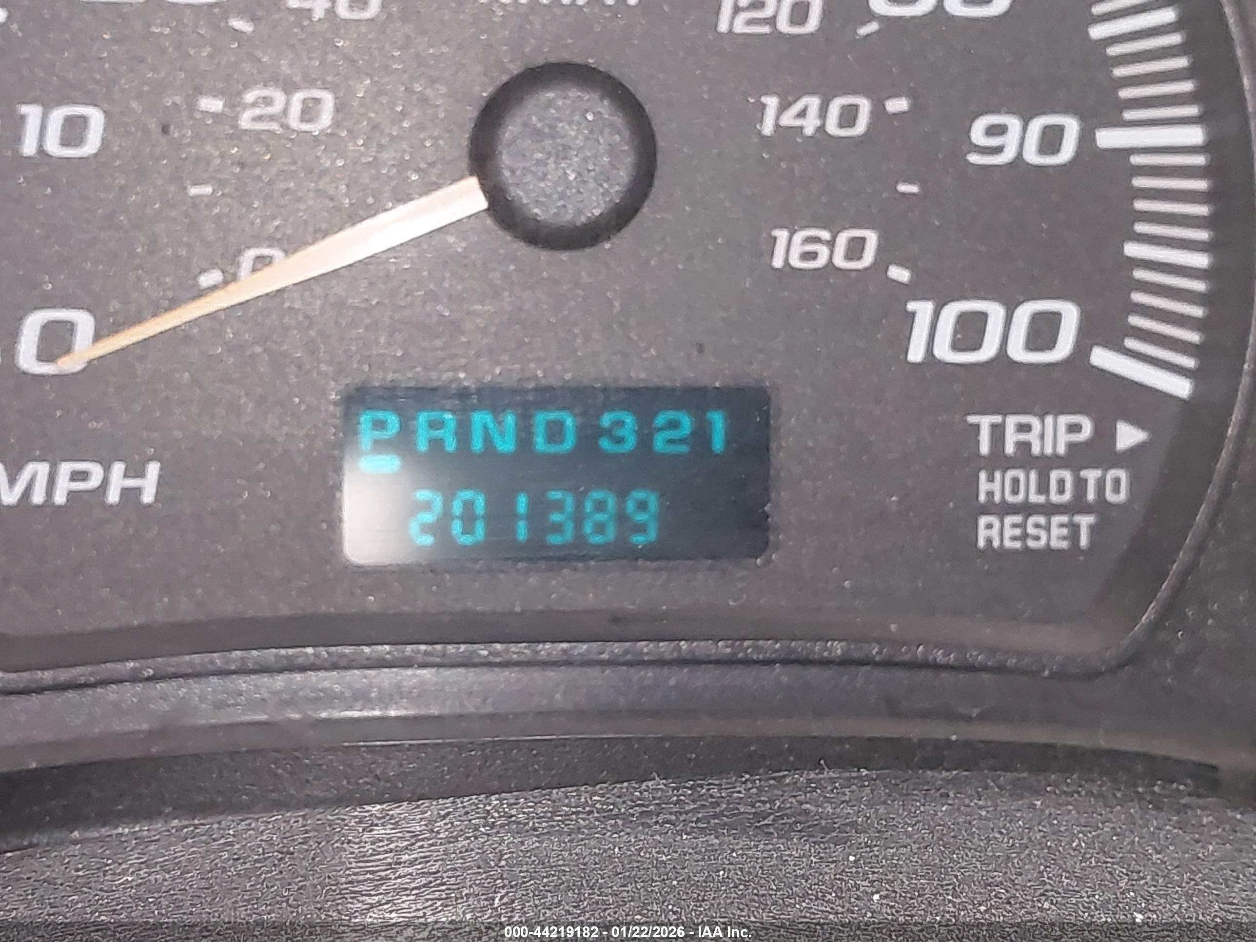 GMC SAVANA image 7
