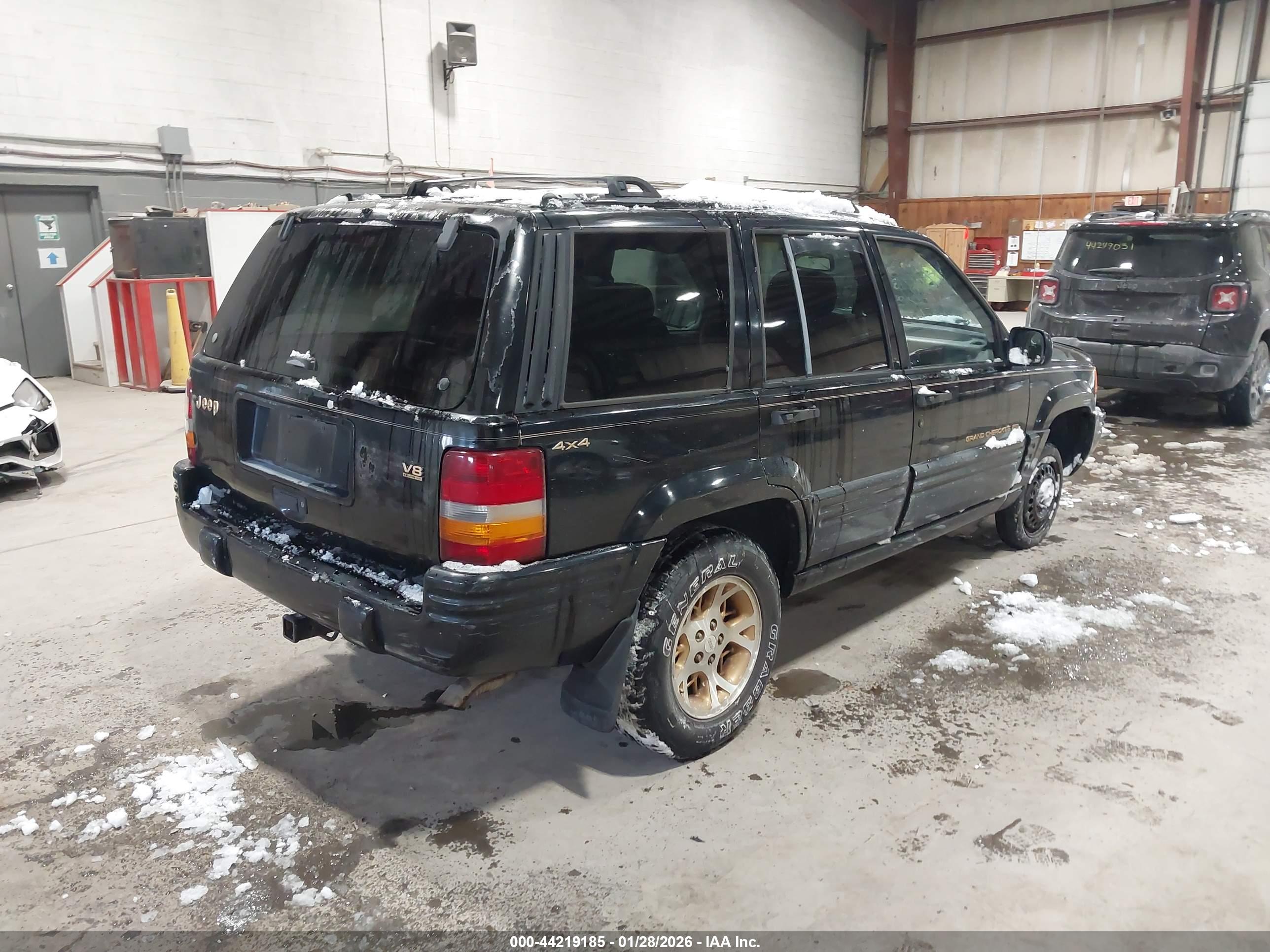 JEEP GRAND image 4