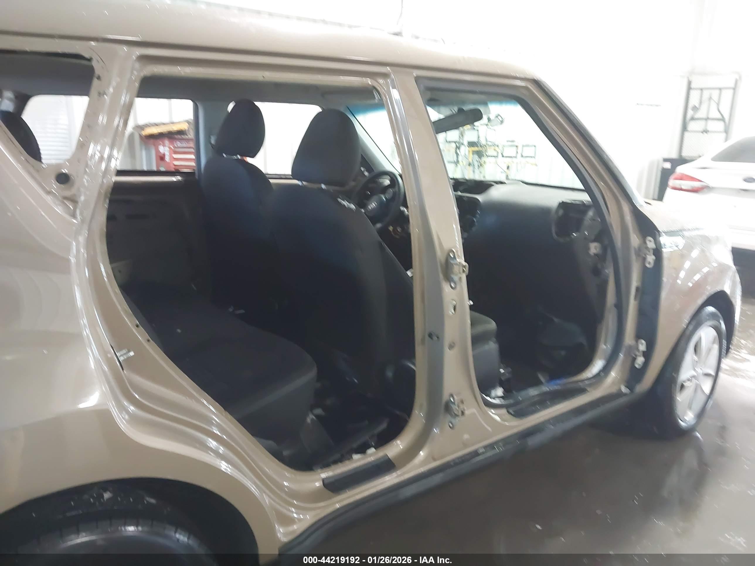 KIA SOUL image 6