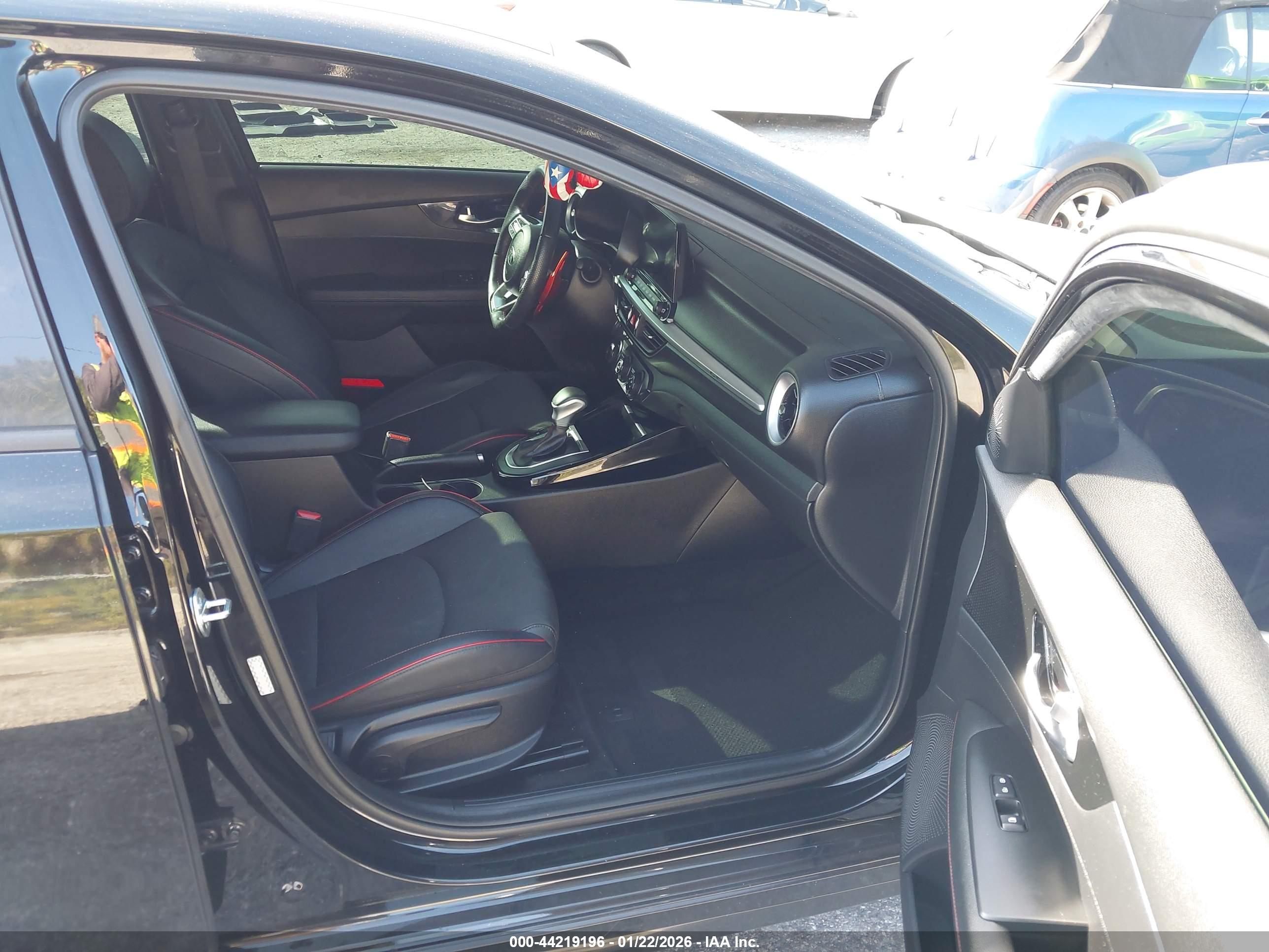 KIA FORTE image 5