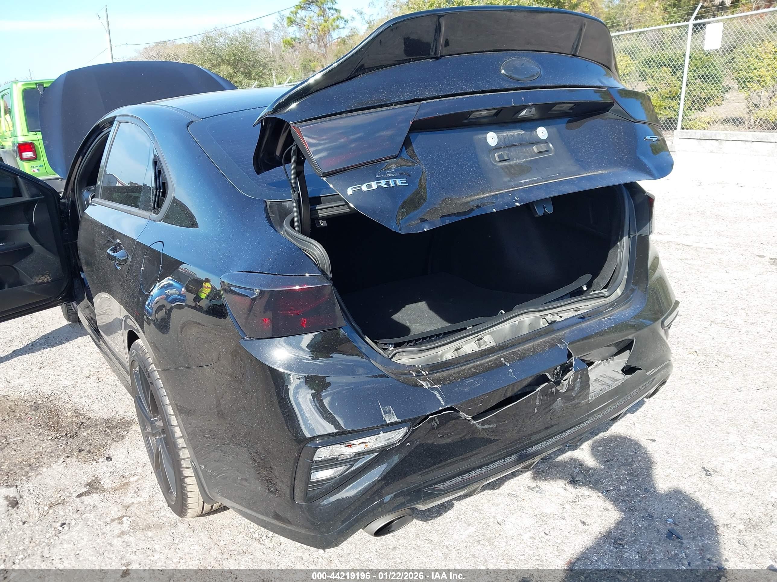 KIA FORTE image 6