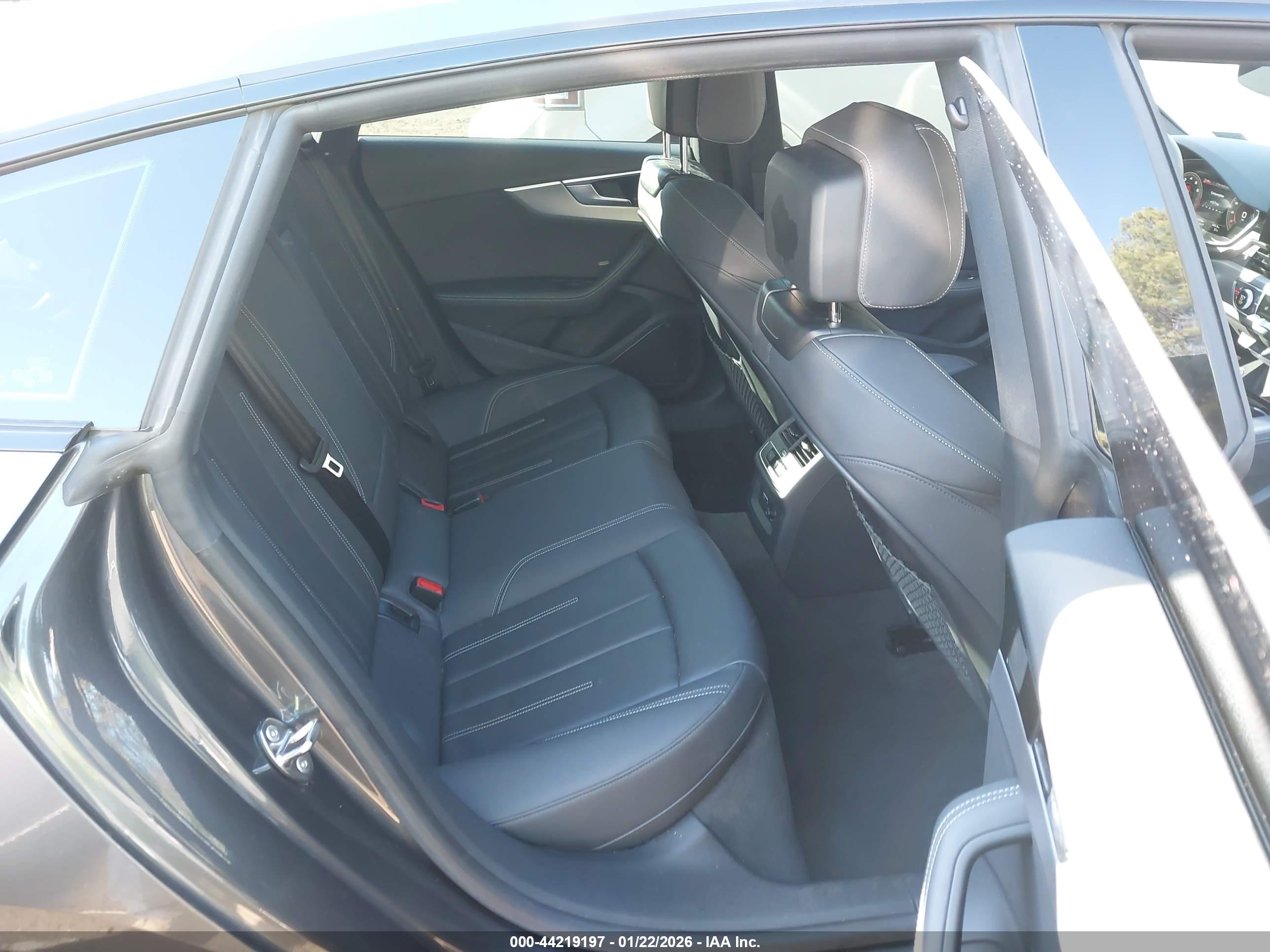 AUDI A5 image 8
