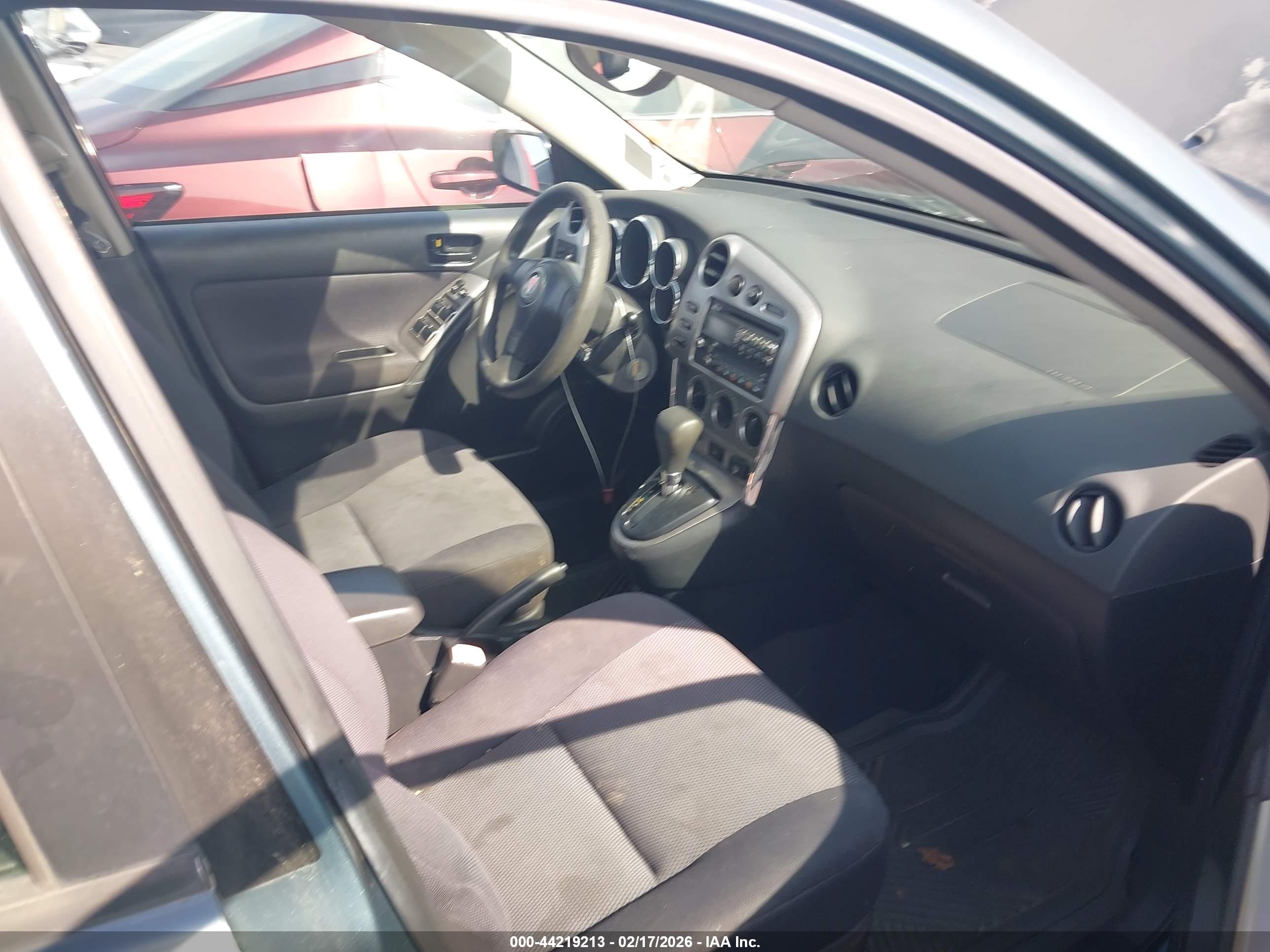 PONTIAC VIBE image 5