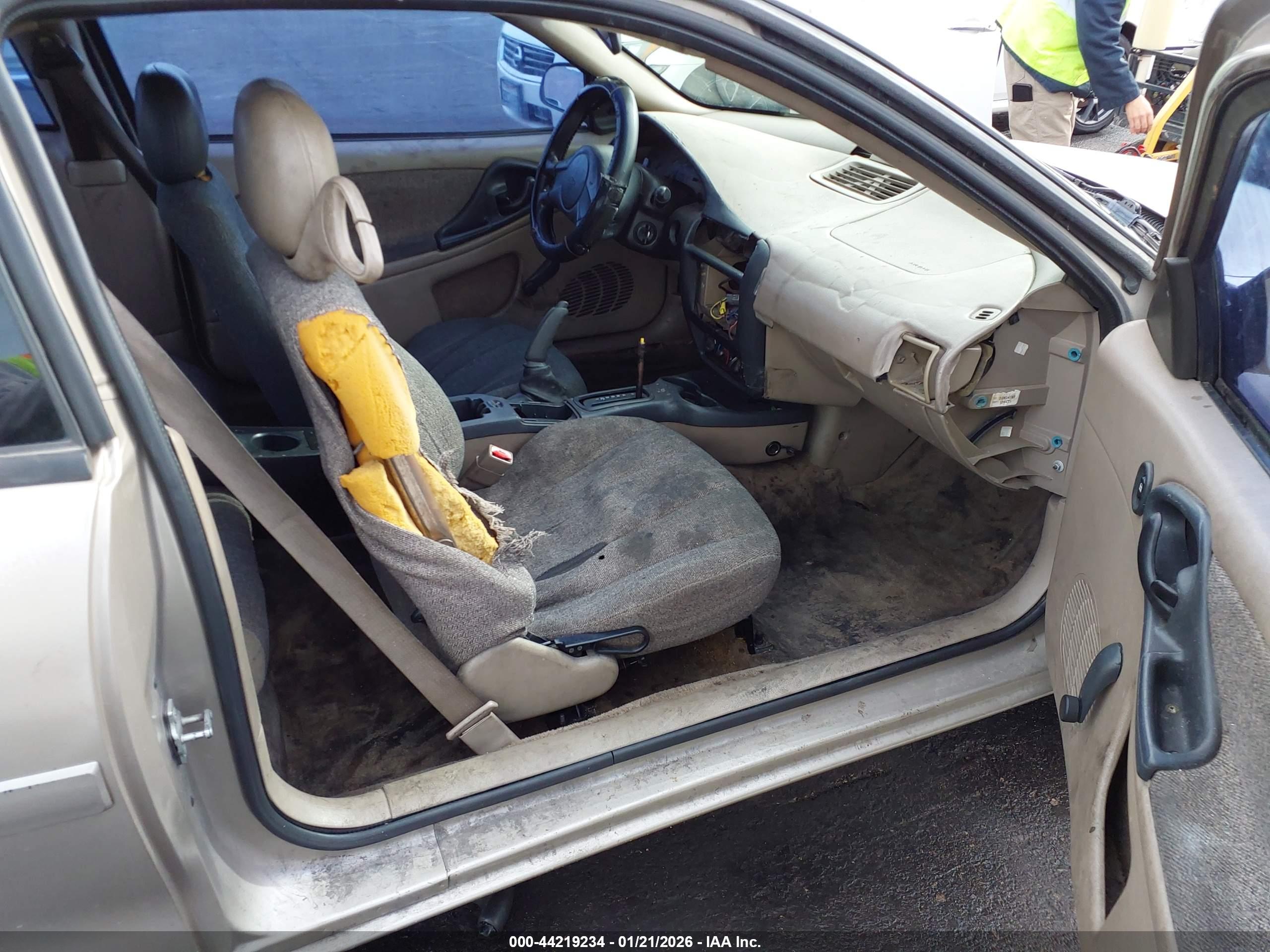 CHEVROLET CAVALIER image 5