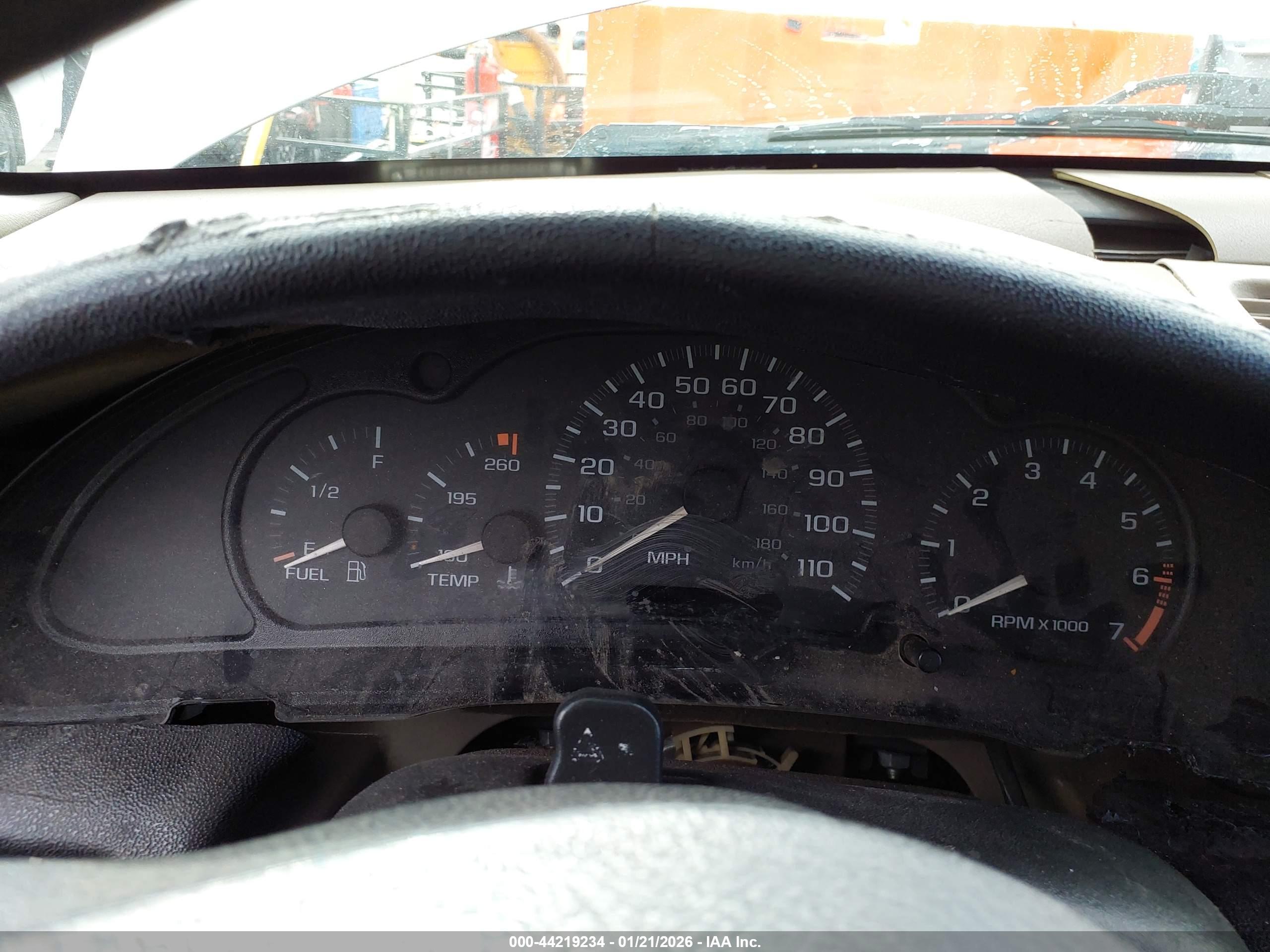 CHEVROLET CAVALIER image 7