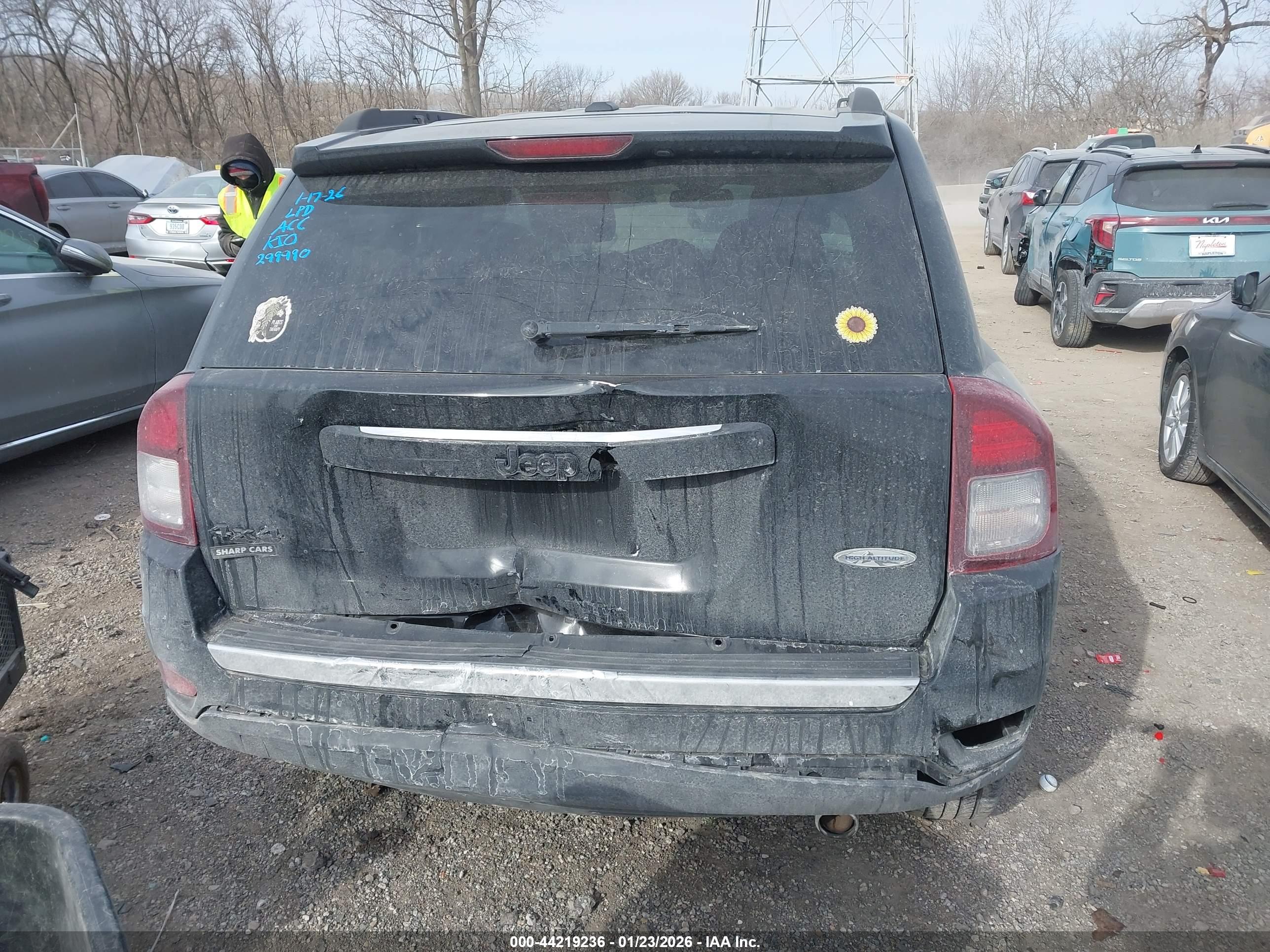JEEP COMPASS image 6