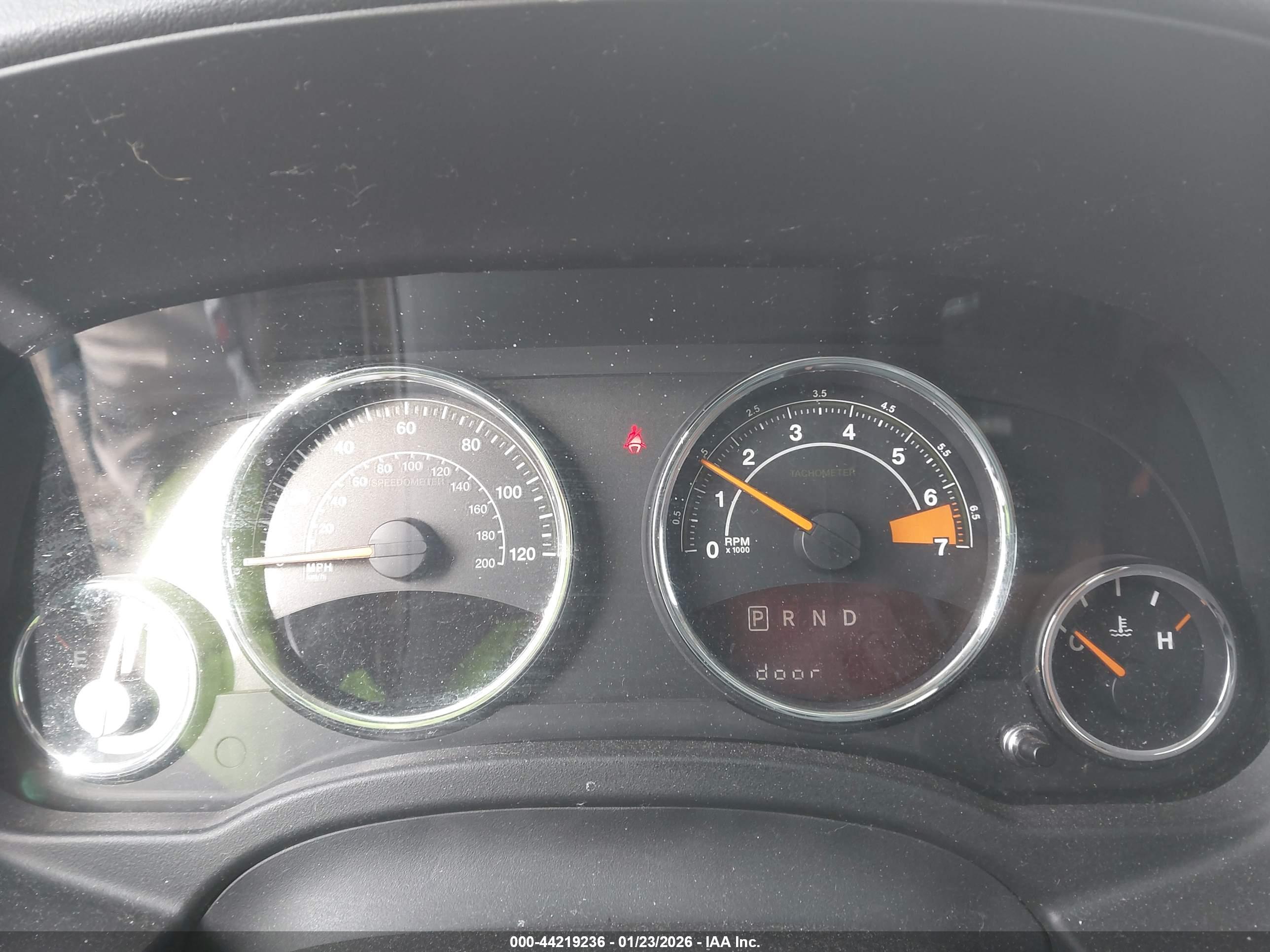 JEEP COMPASS image 7