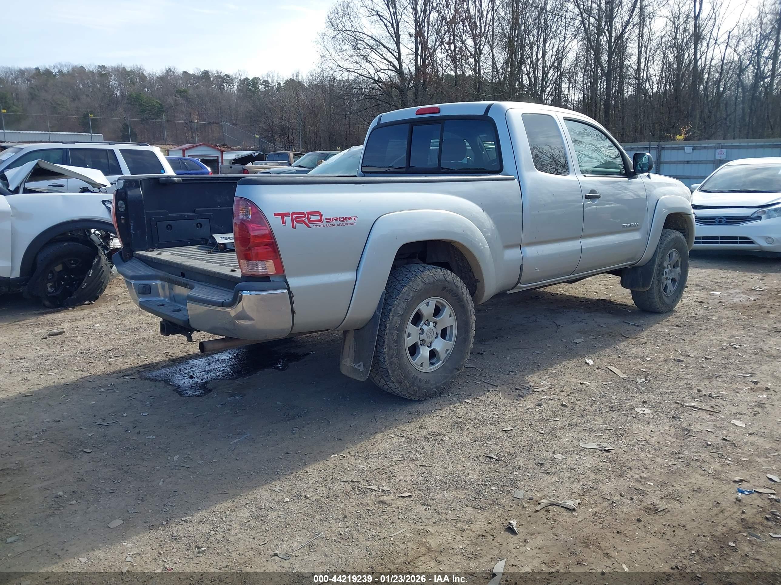 TOYOTA TACOMA image 4