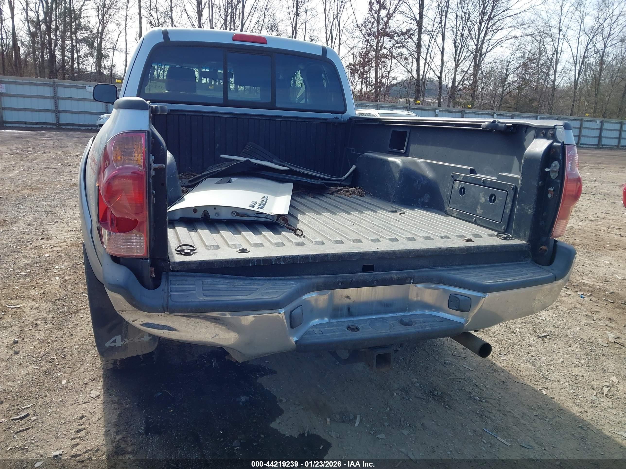 TOYOTA TACOMA image 6