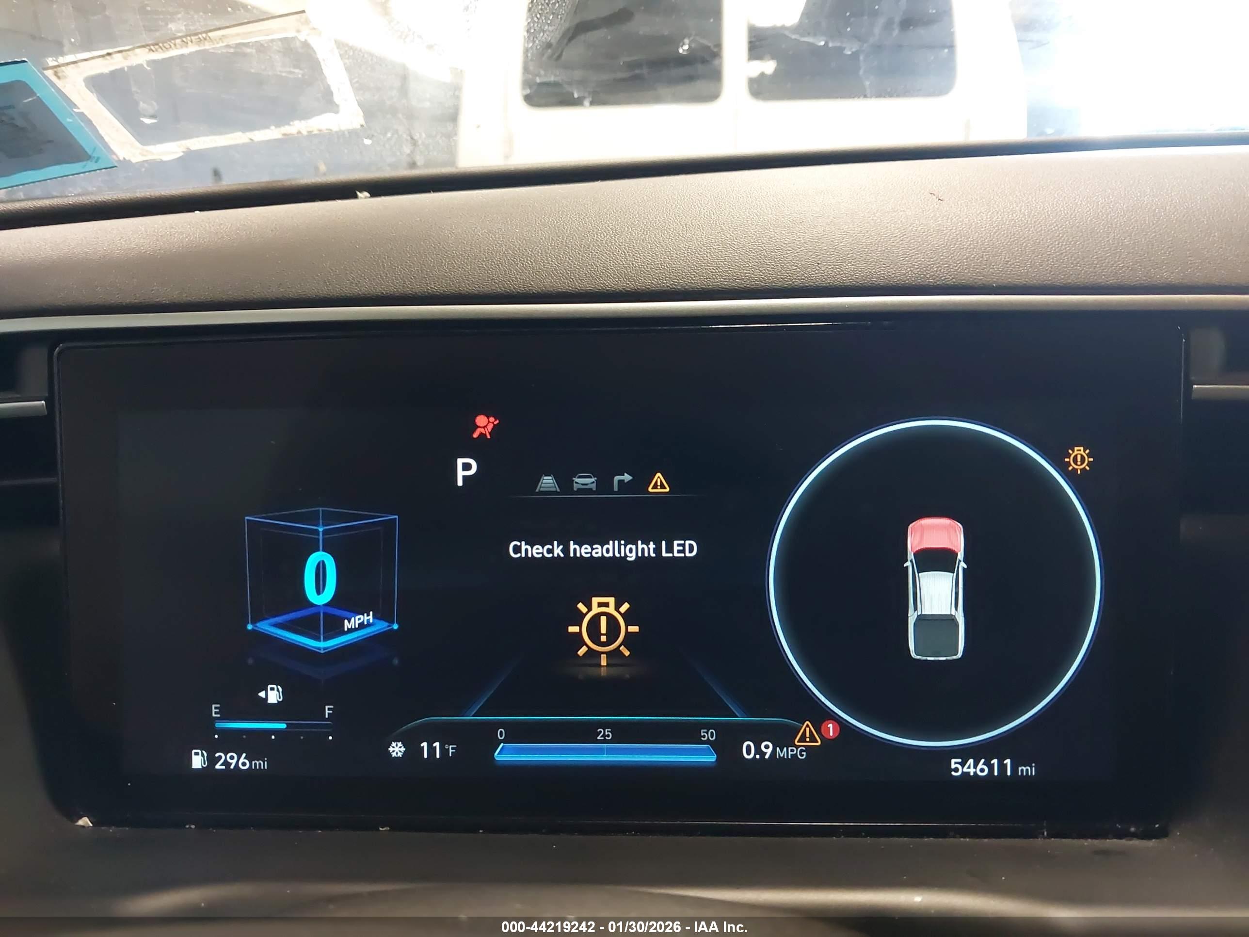 HYUNDAI SANTA image 7