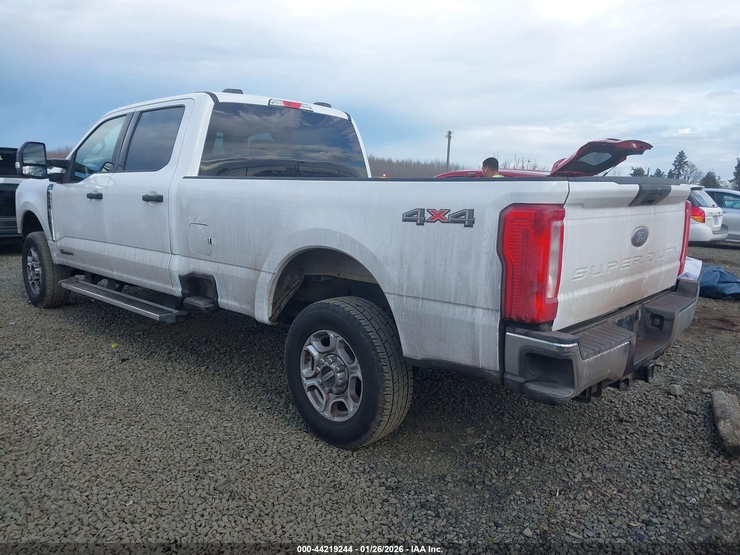 FORD F-250 image 3