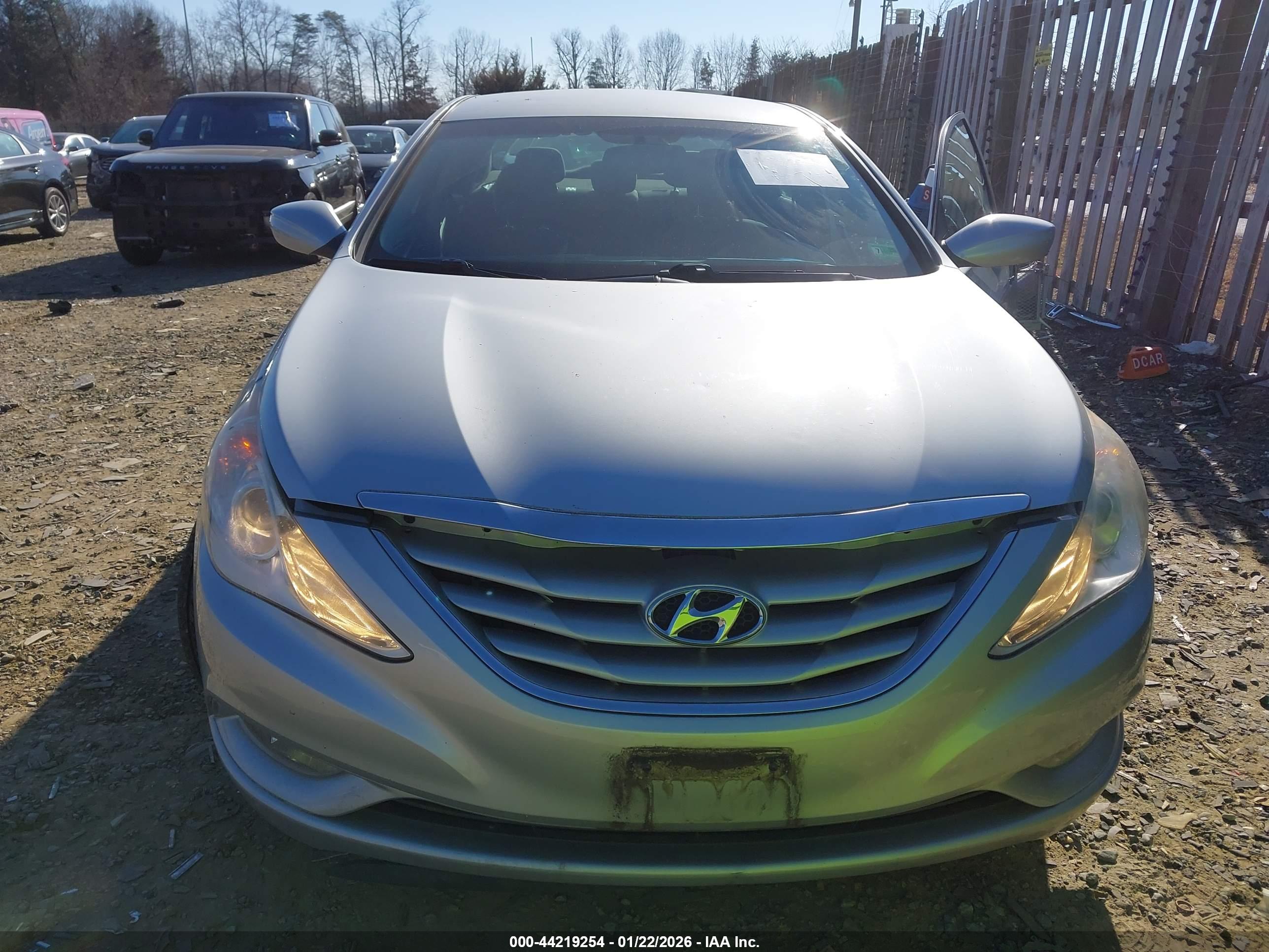 HYUNDAI SONATA image 6
