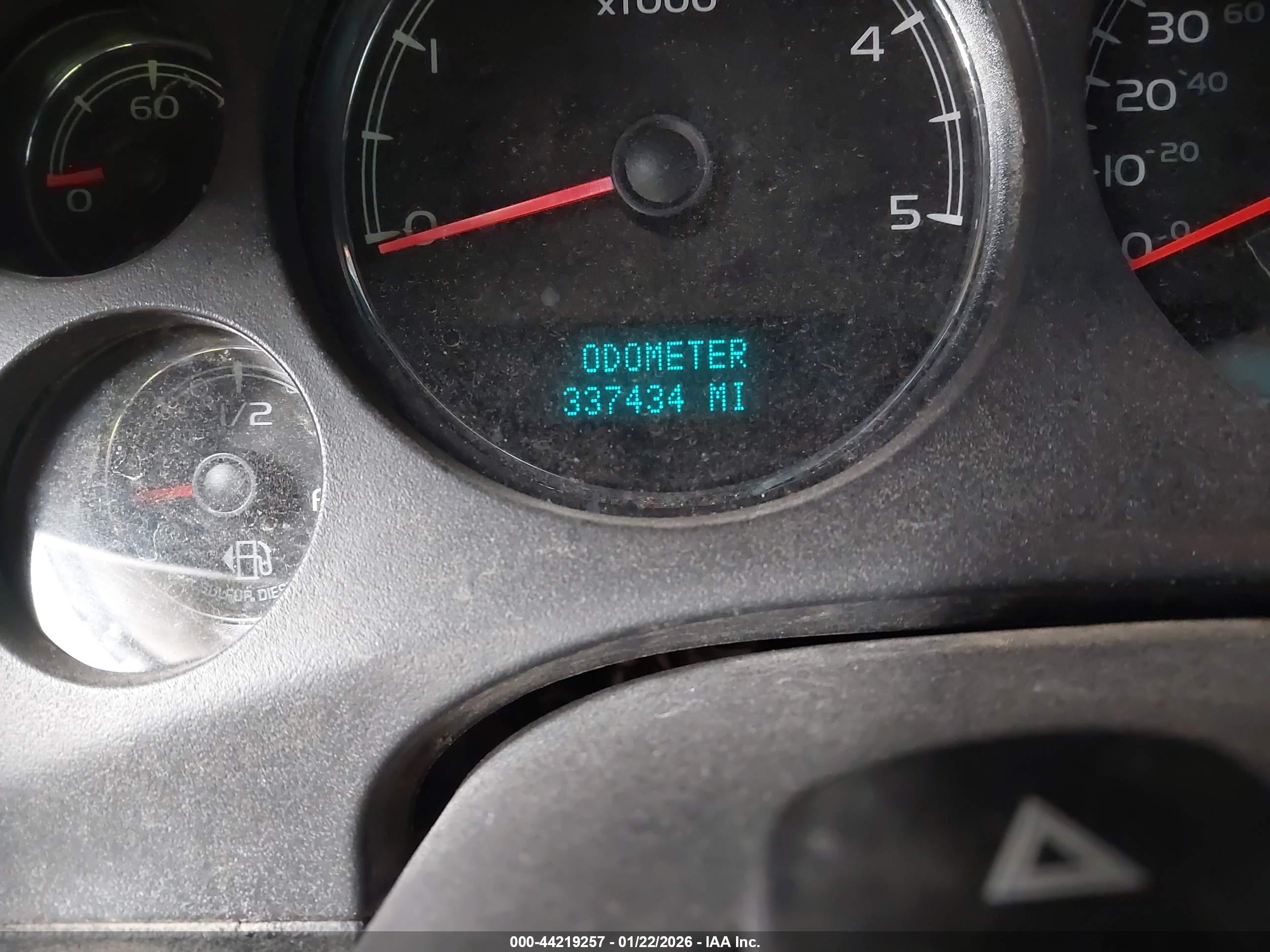 GMC SIERRA image 6