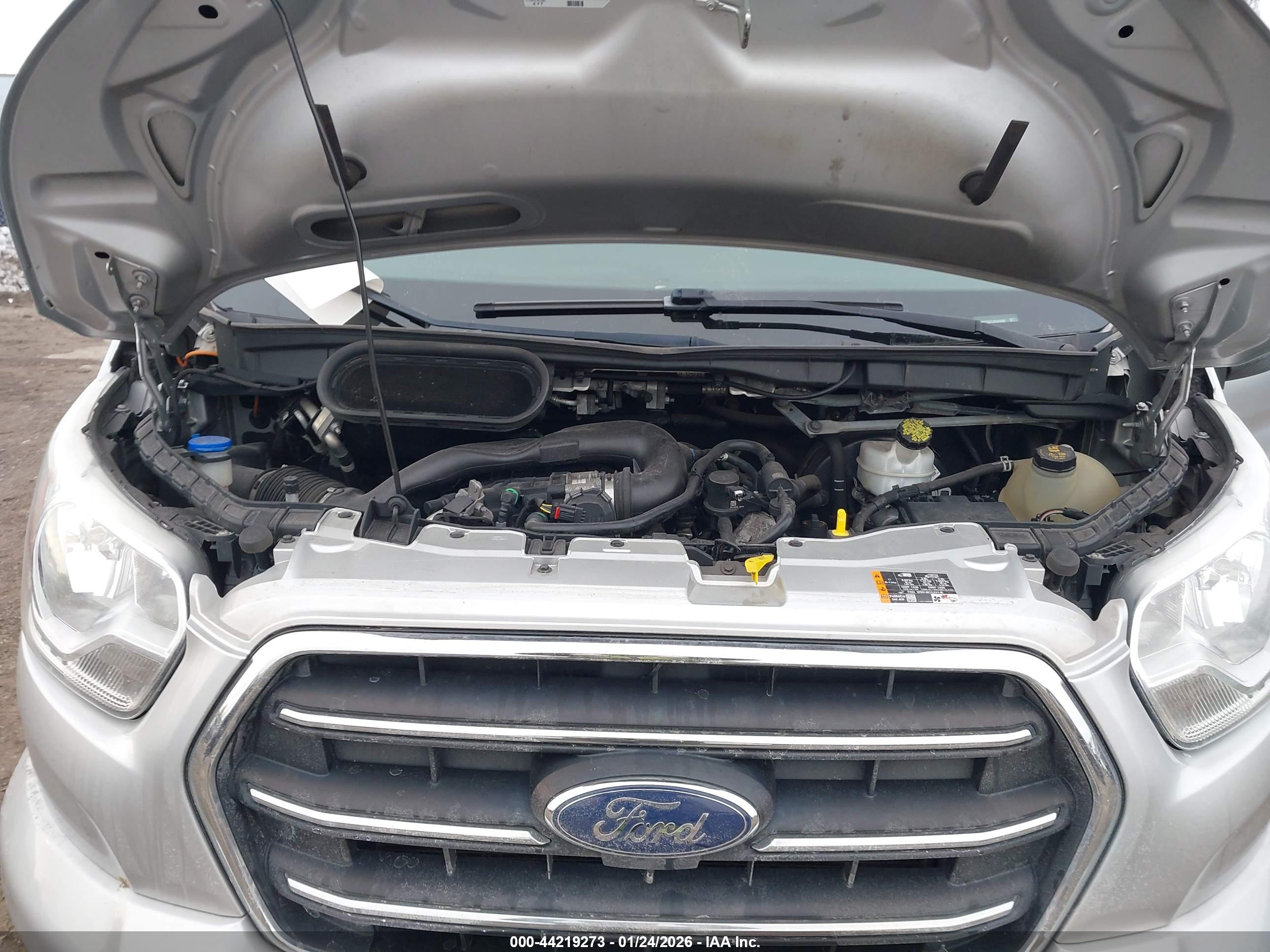 FORD TRANSIT-350 image 10