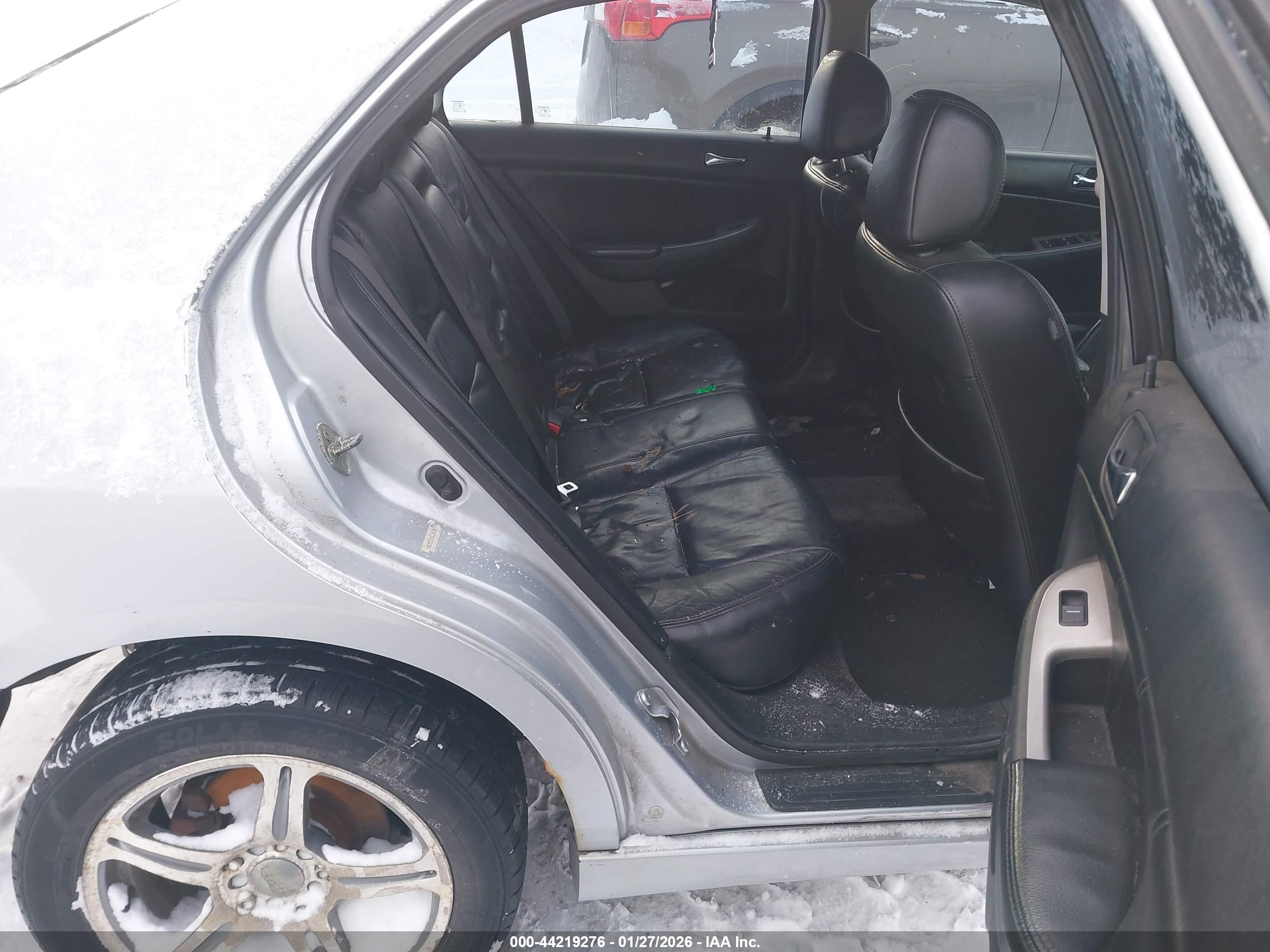 HONDA ACCORD image 8