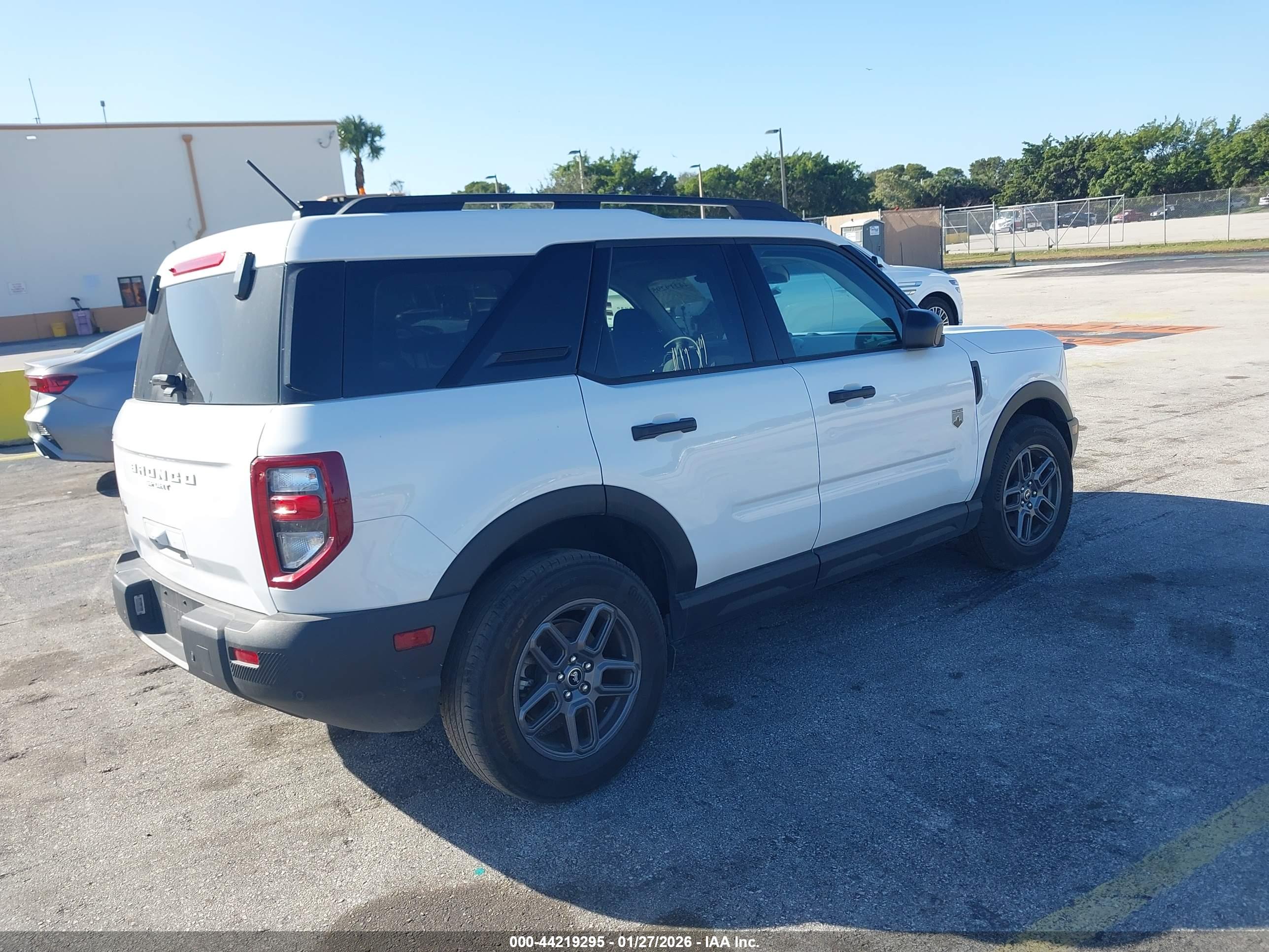 FORD BRONCO image 4