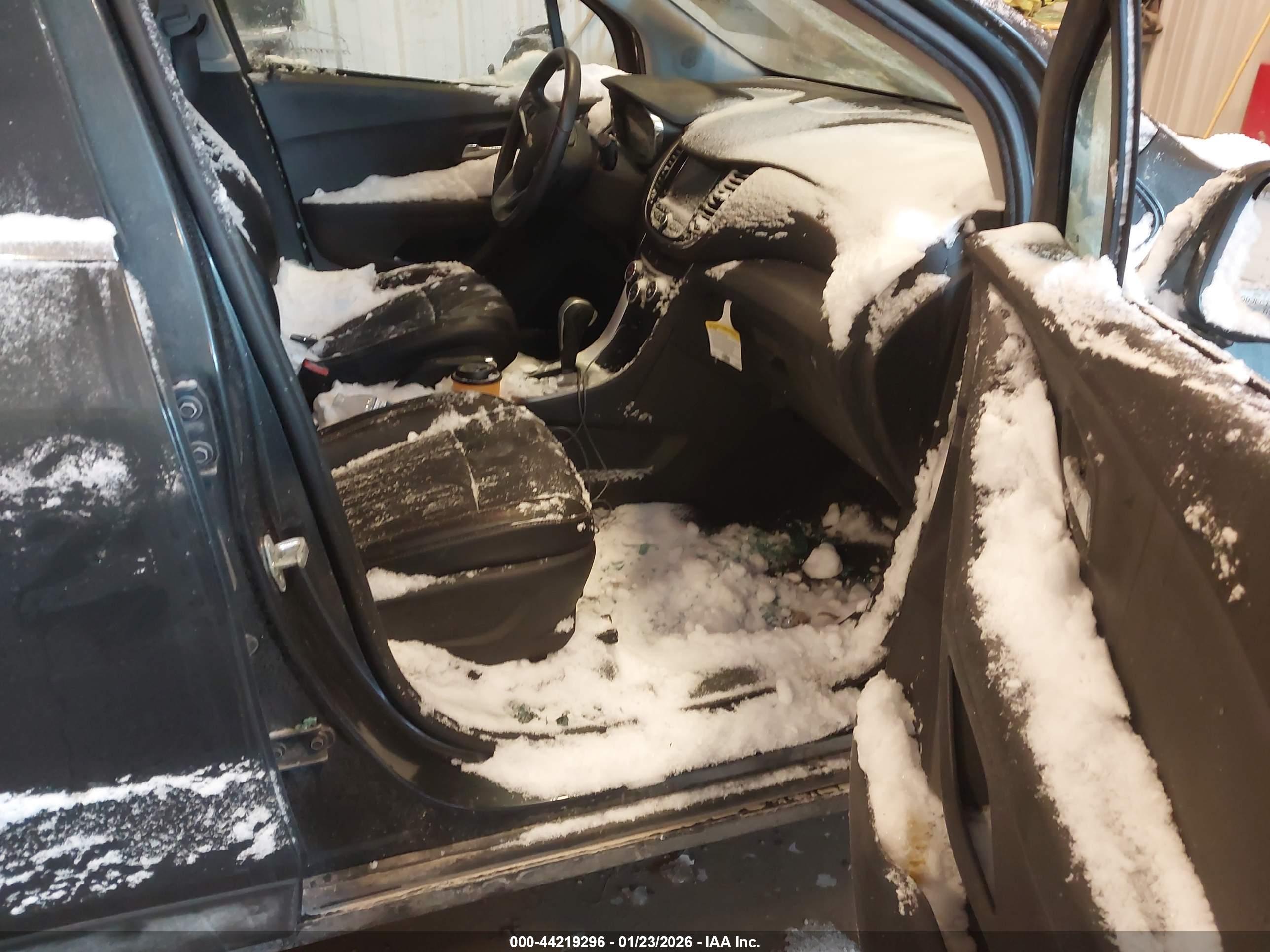 CHEVROLET TRAX image 5