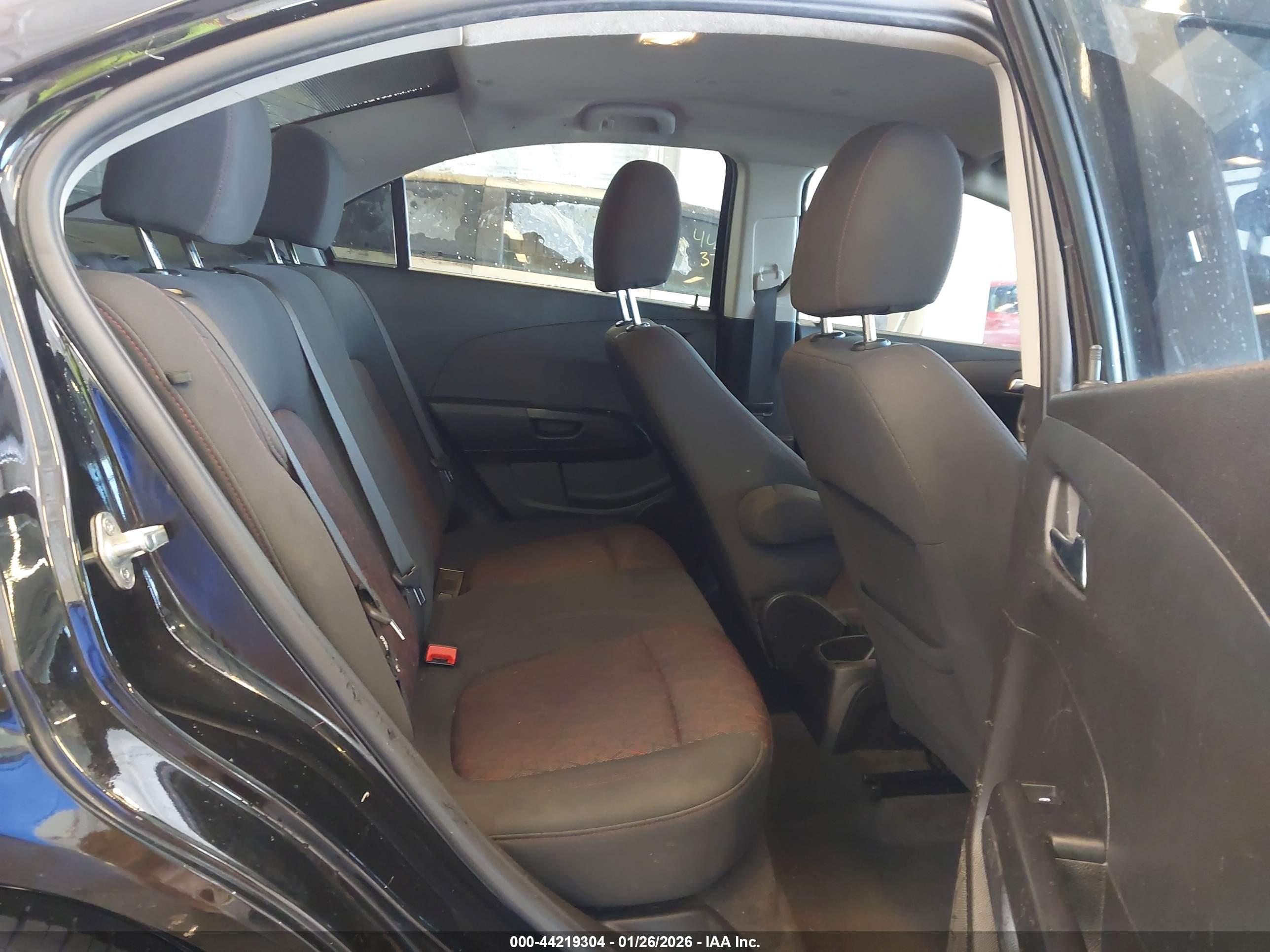 CHEVROLET SONIC image 8