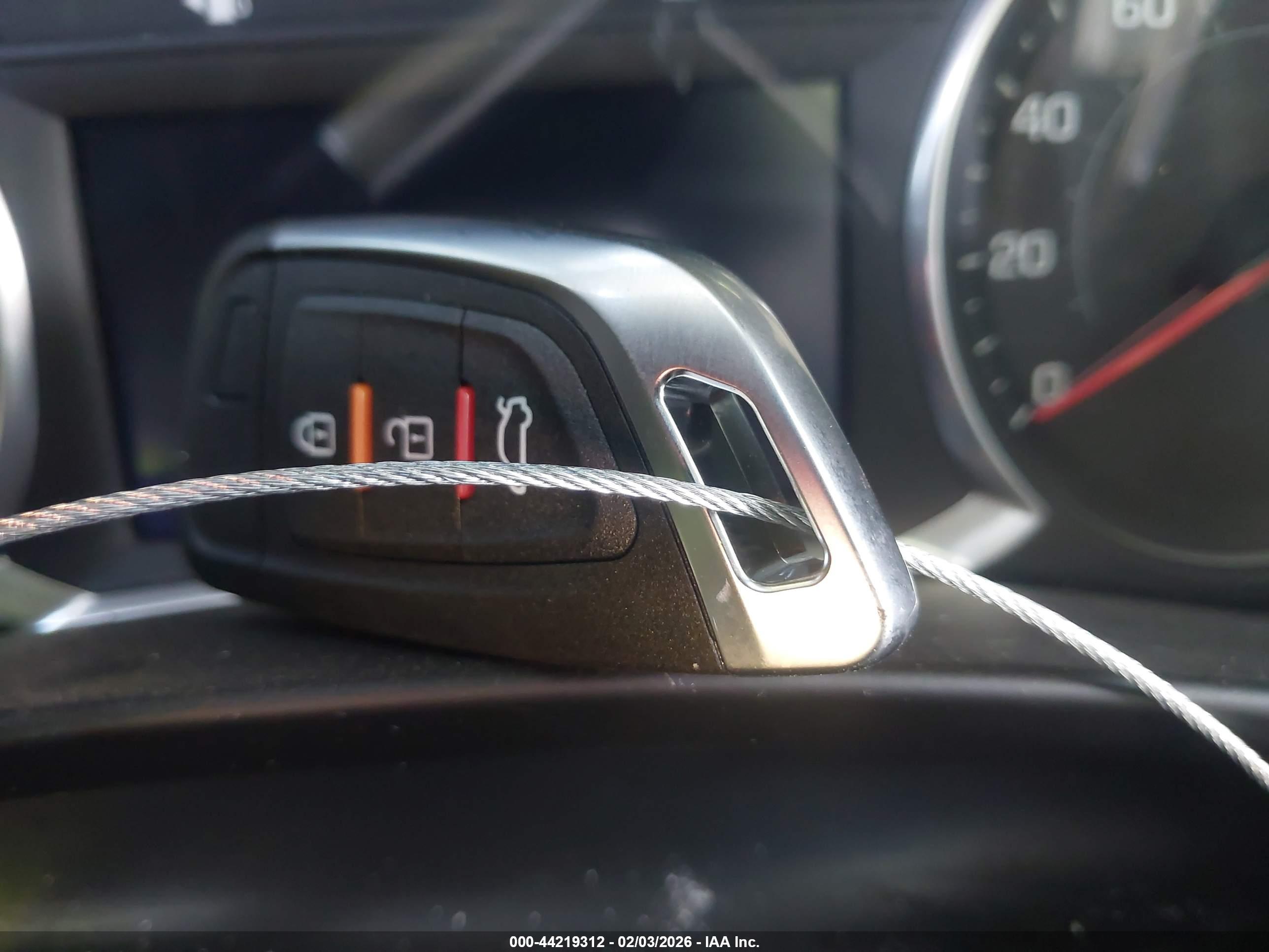 CHEVROLET EQUINOX image 11