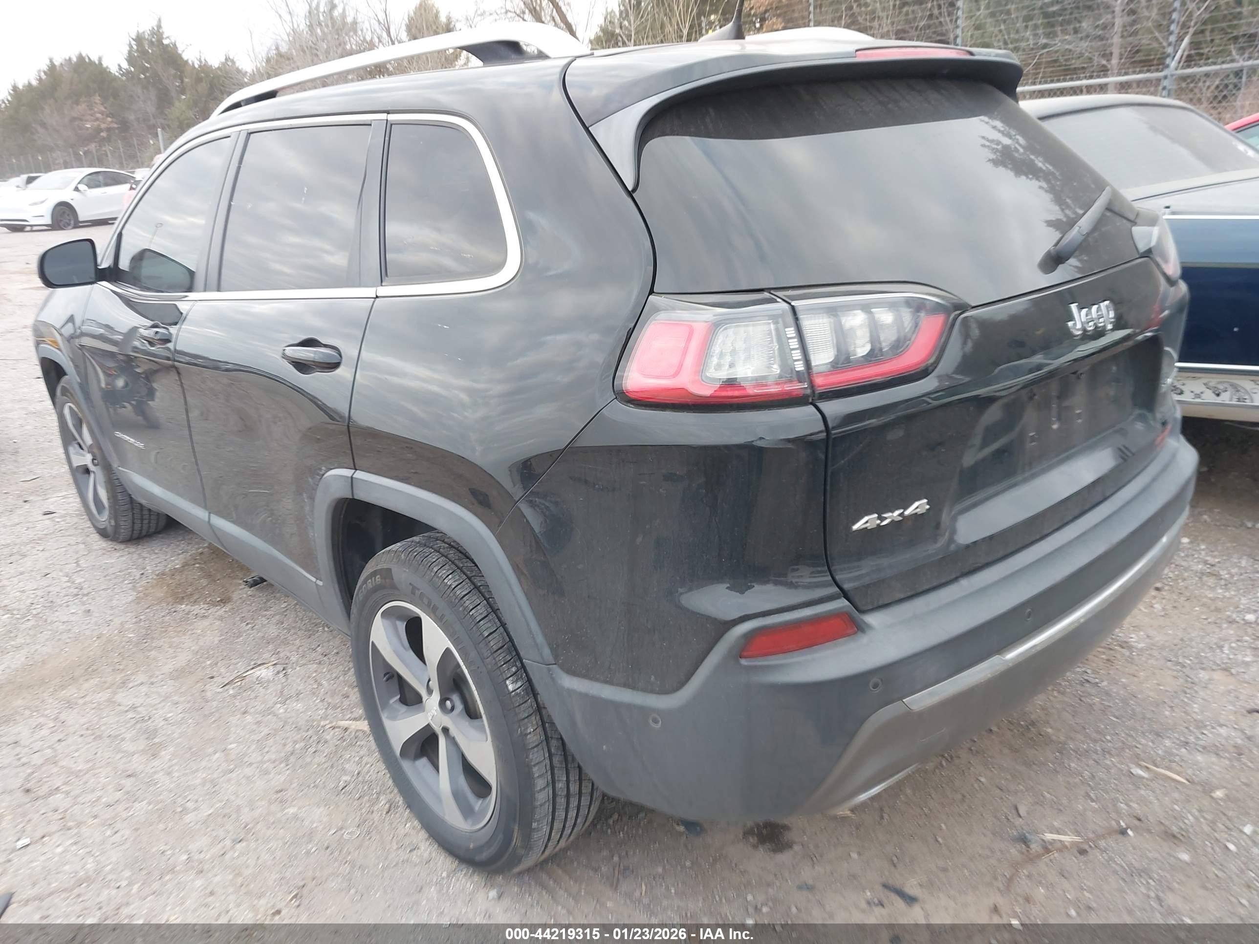 JEEP CHEROKEE image 3