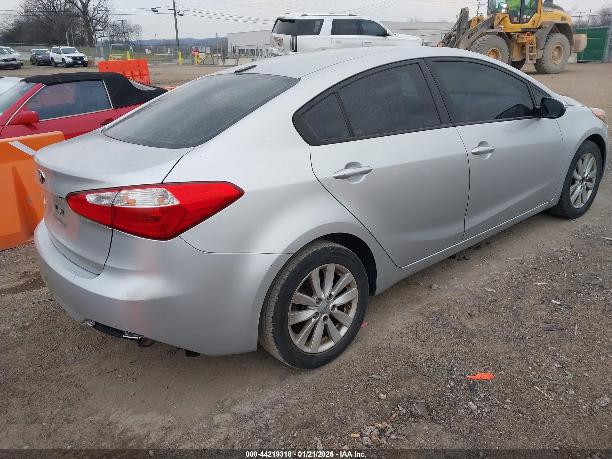 KIA FORTE image 4