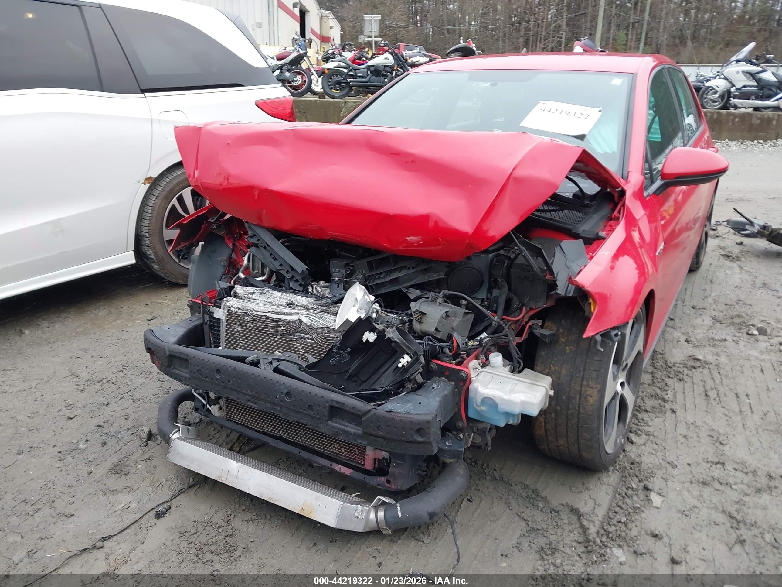 VOLKSWAGEN GOLF image 6