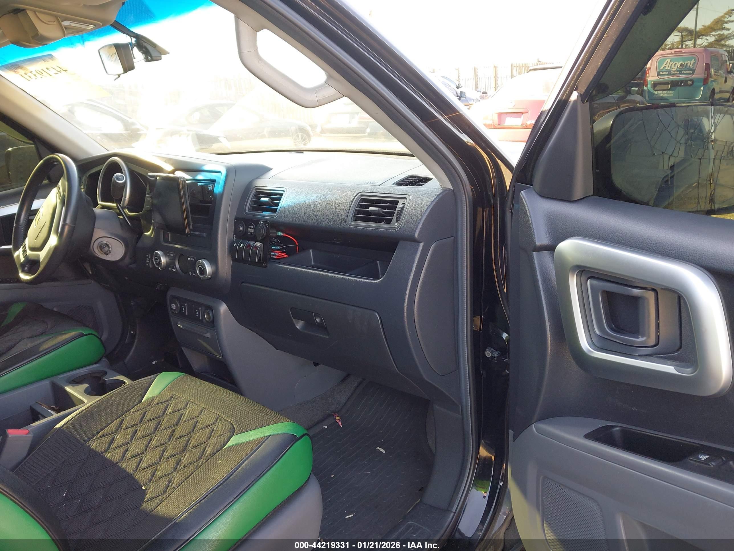 HONDA RIDGELINE image 5