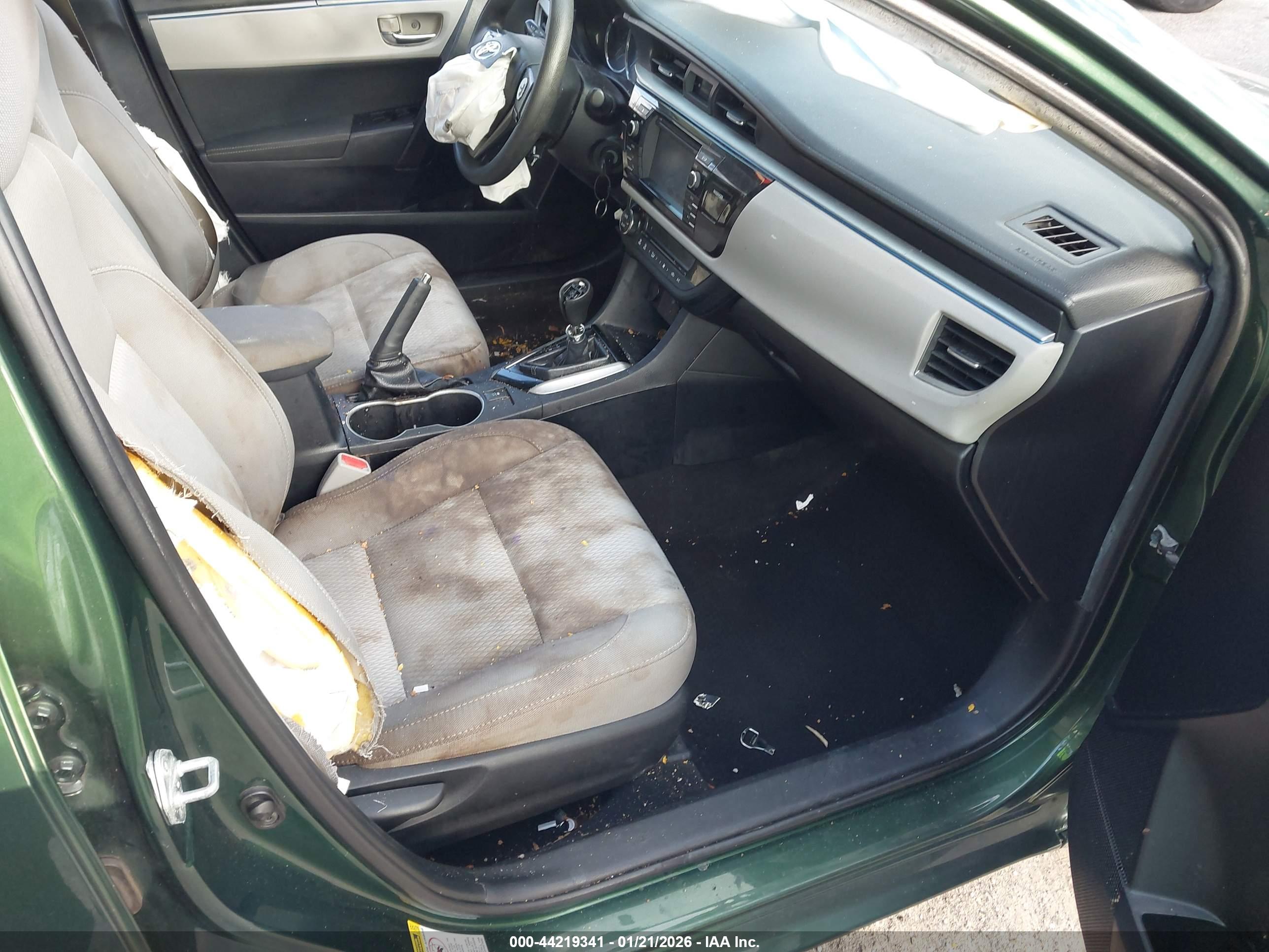 TOYOTA COROLLA image 5