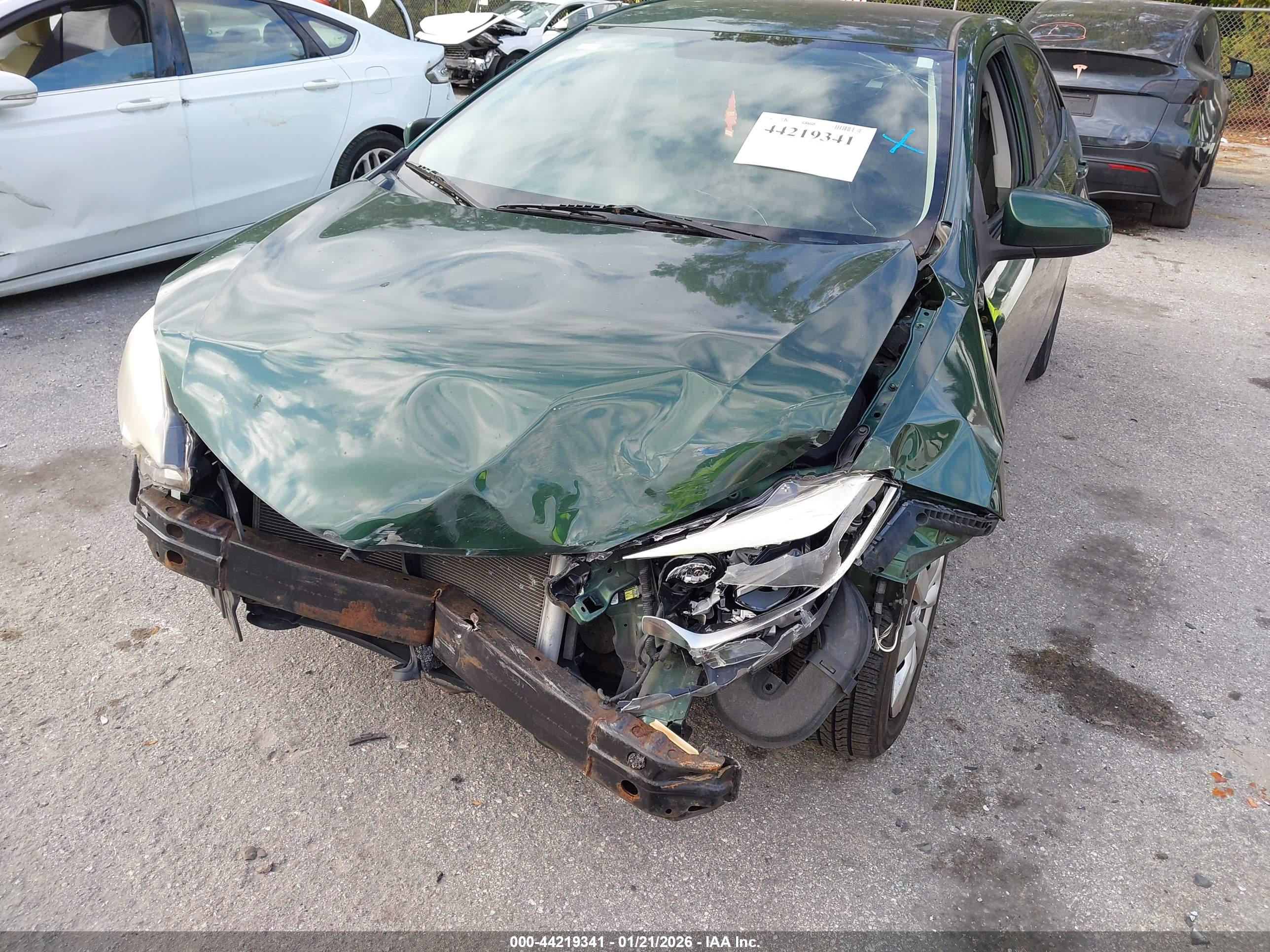 TOYOTA COROLLA image 6
