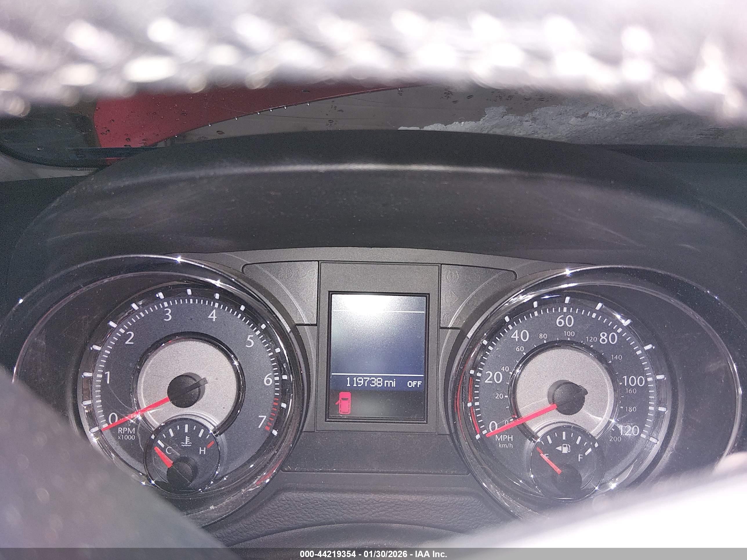 CHRYSLER TOWN image 7