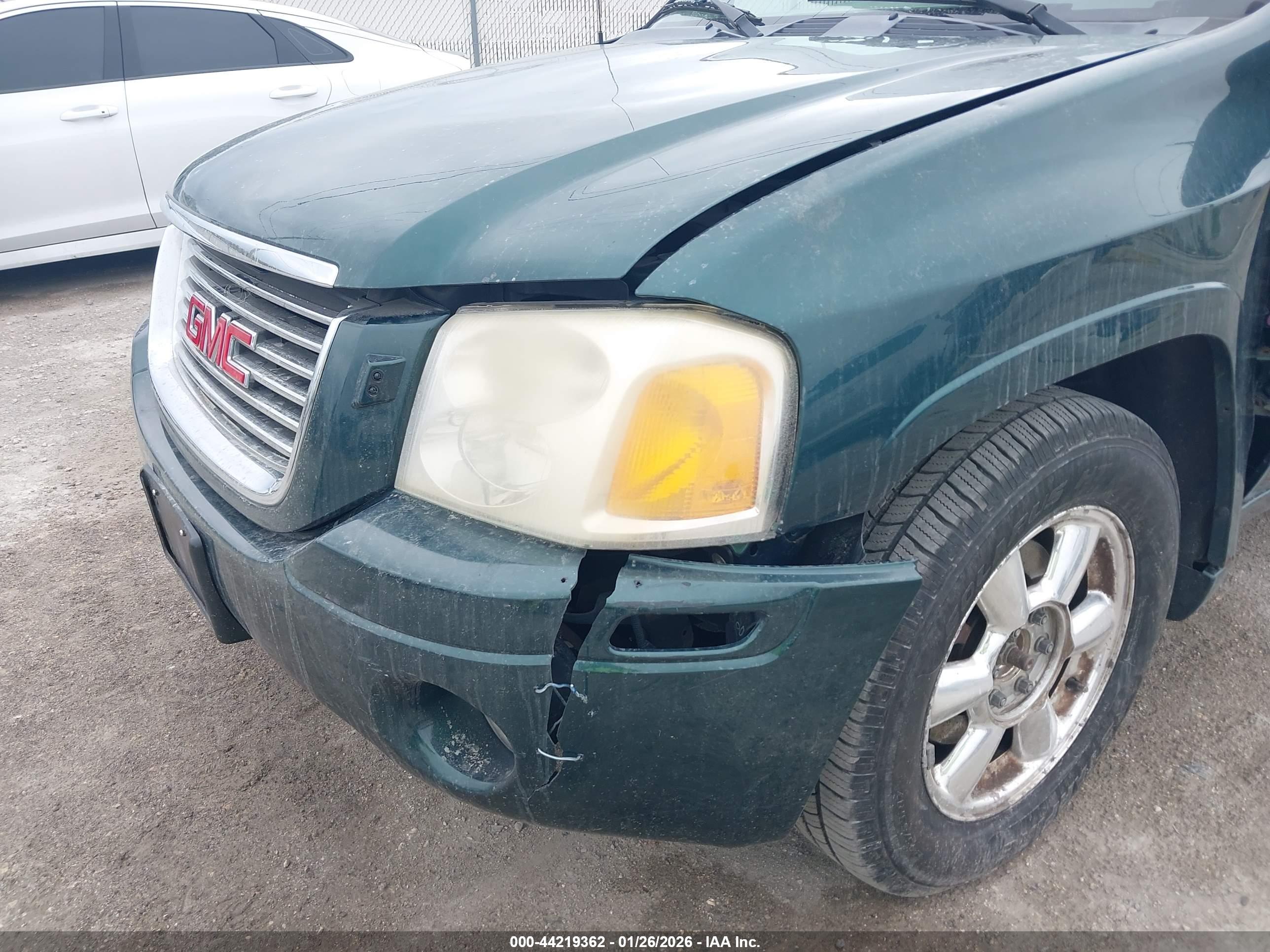GMC ENVOY image 6