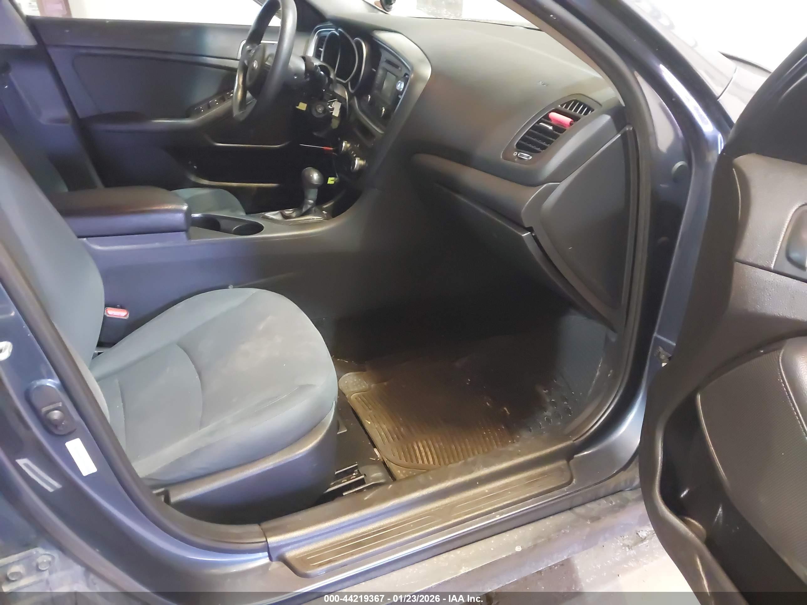 KIA OPTIMA image 5