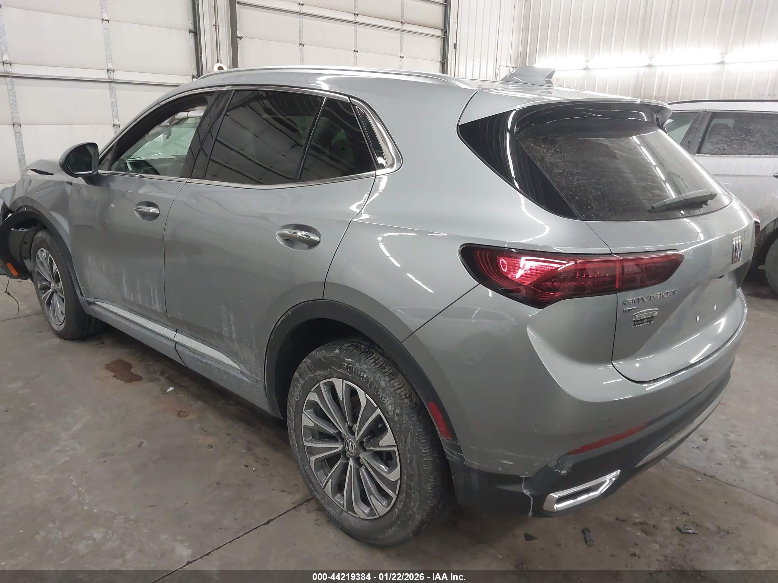 BUICK ENVISION image 3