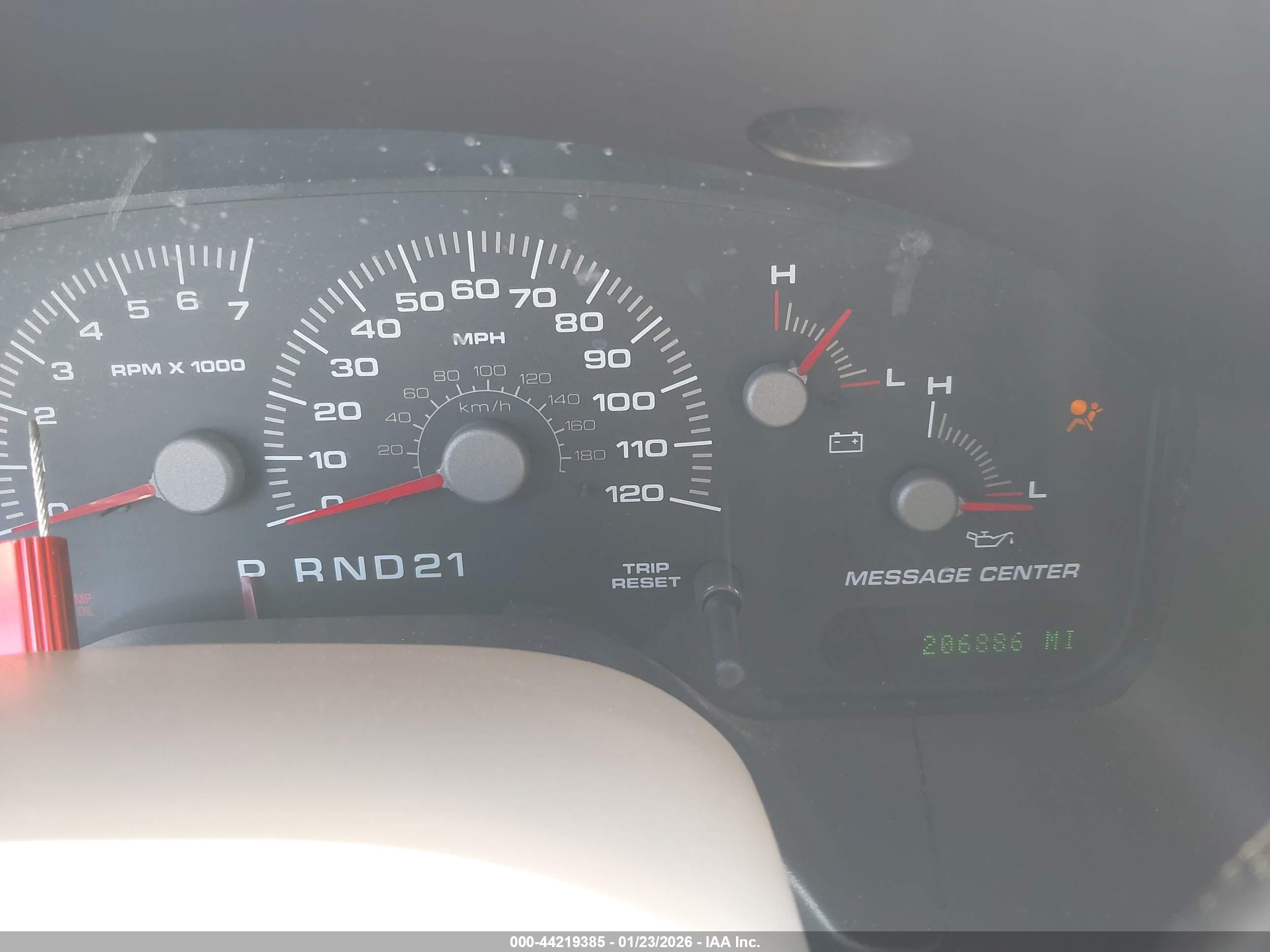 FORD EXPEDITION image 7