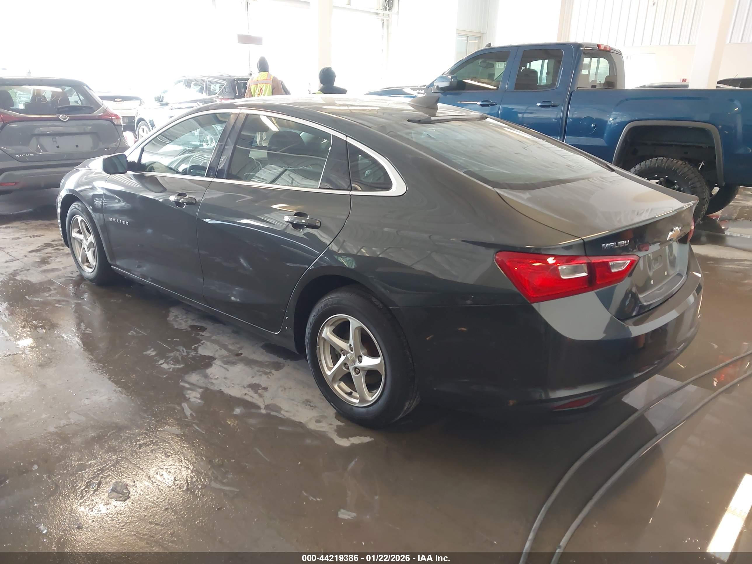 CHEVROLET MALIBU image 3